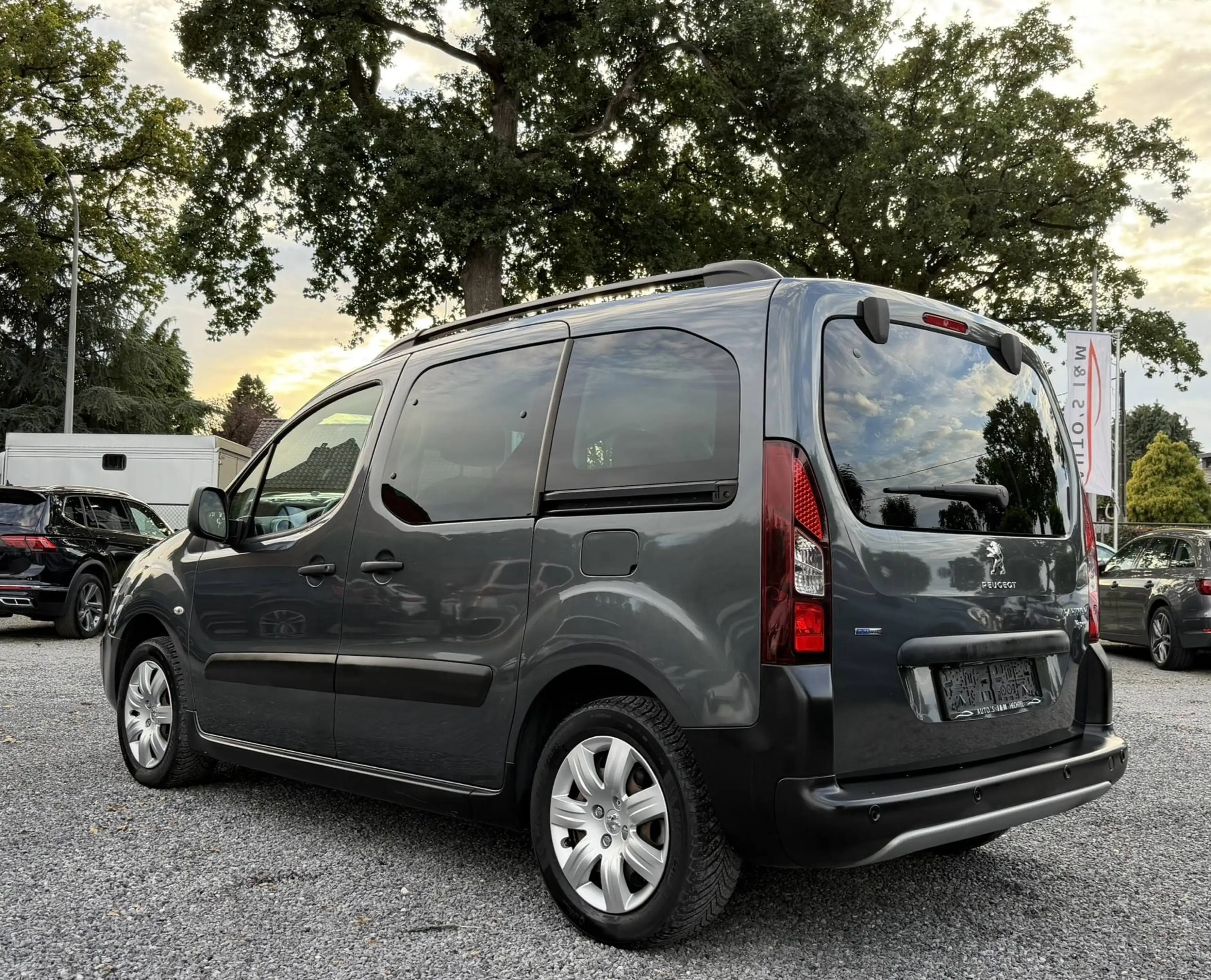 Peugeot Partner Tepee 1.2i Benzine 2018 Camera Carplay Garantie — photo 2
