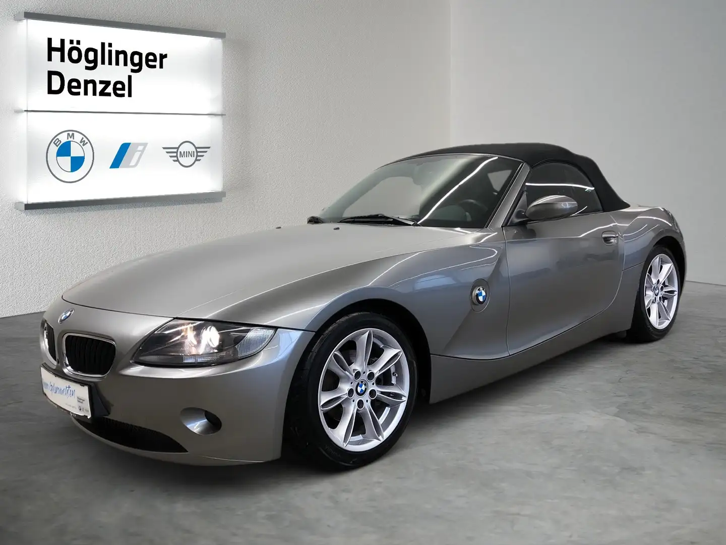 BMW Z4 2,5i Grau - 2