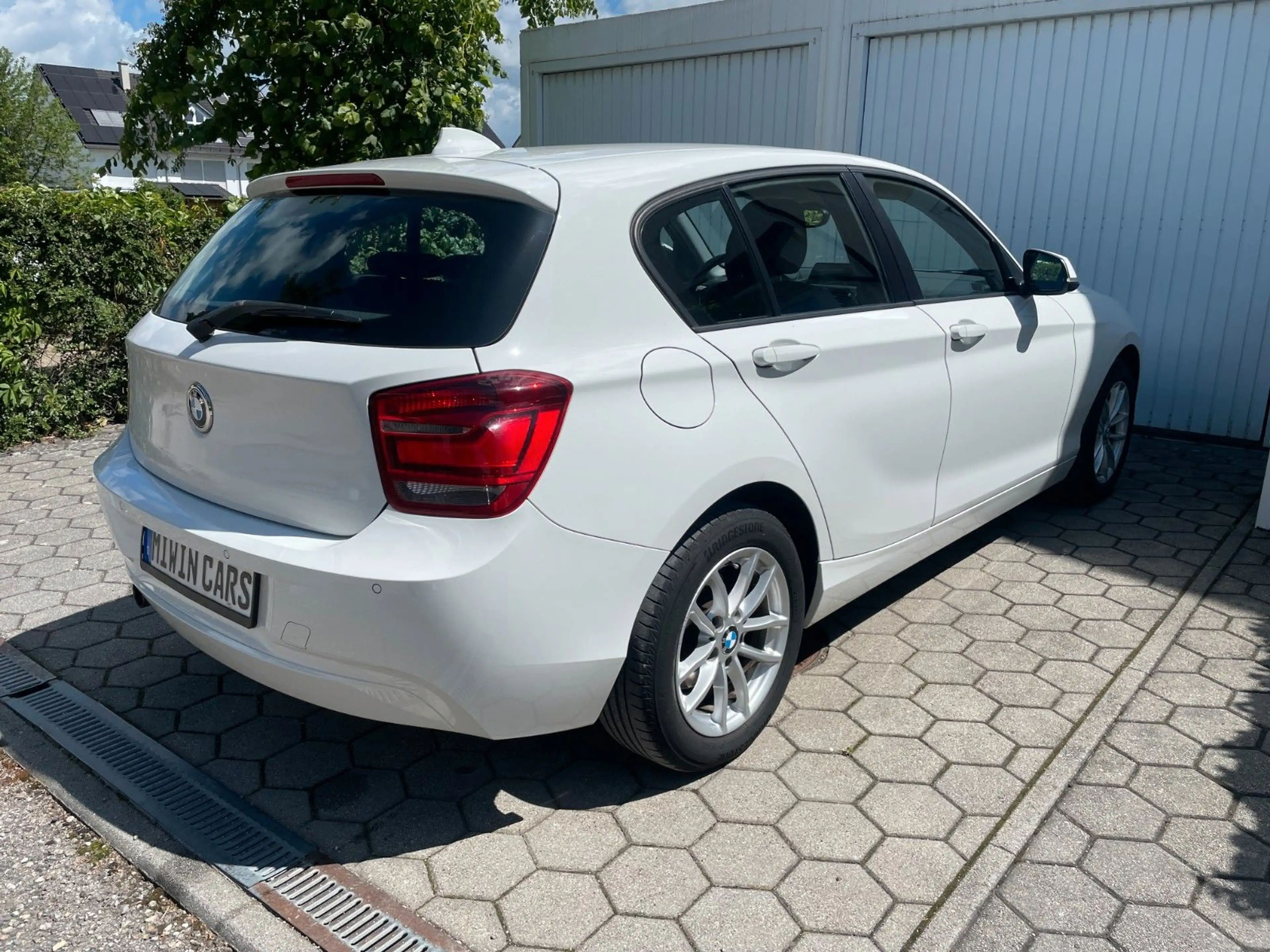 BMW 118 d Xenon Schiebedach — photo 6
