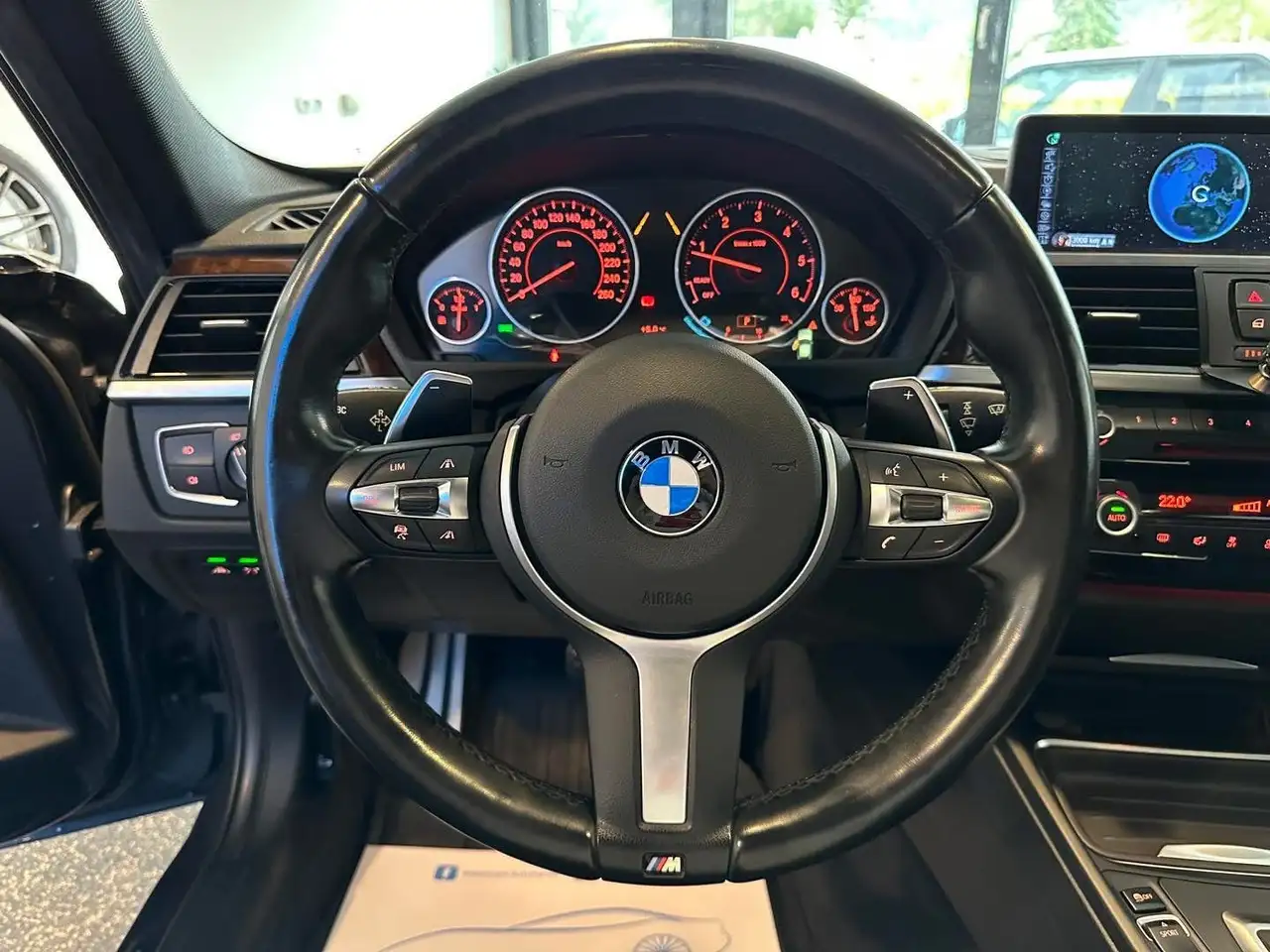 BMW 320 xd Aut.*HEAD-UP-DISPLAY*ABSTANDSTEMPOMAT*M-SPORT* Bild 23
