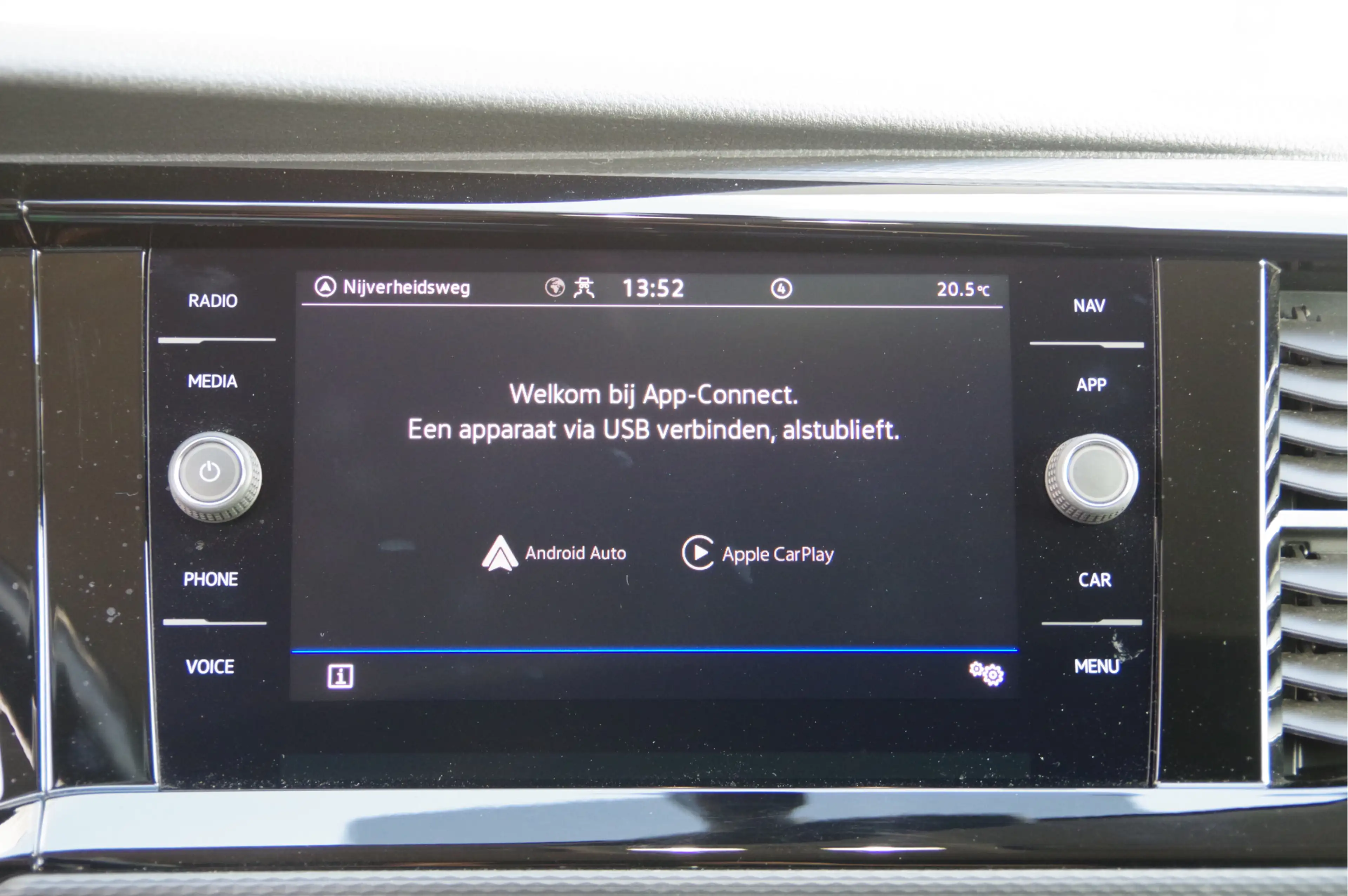 Volkswagen T6.1 Transporter 2.0 TDI 150PK AUT. LED, DIGITAL COCKPIT, TREKHAAK, — photo 14