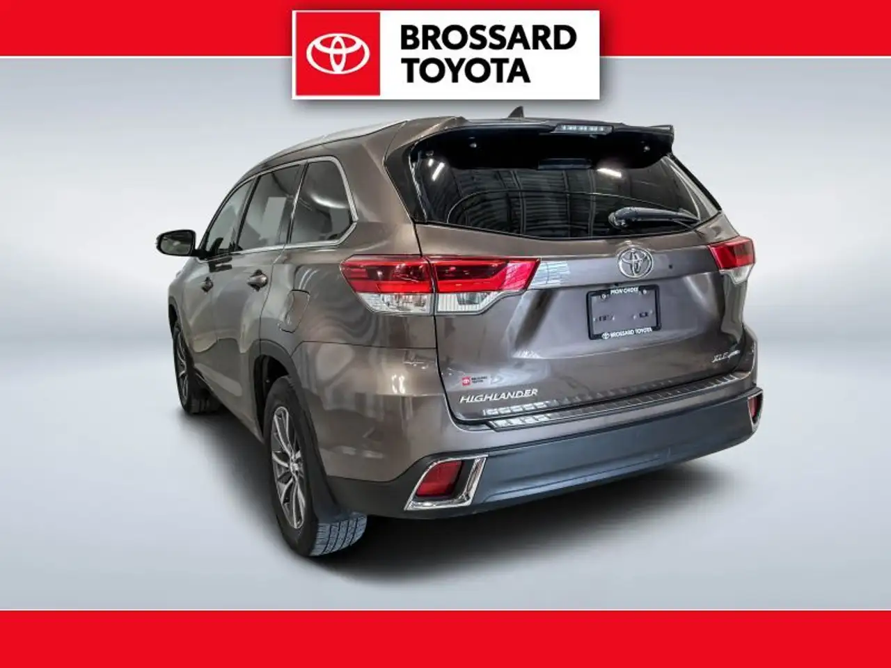 Toyota Highlander снимка Toyota Highlander