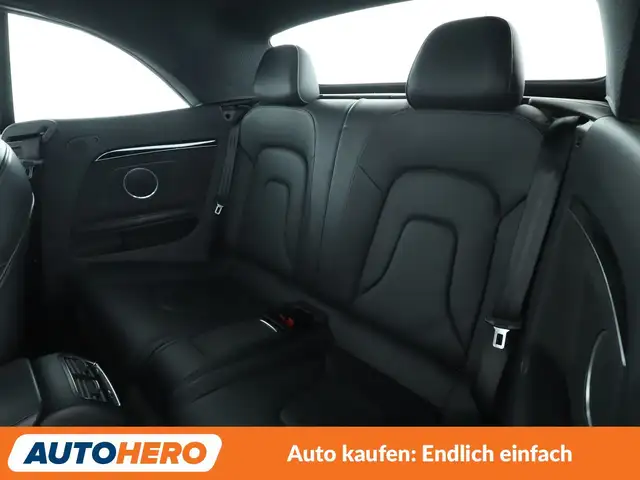 Audi A5 view 14