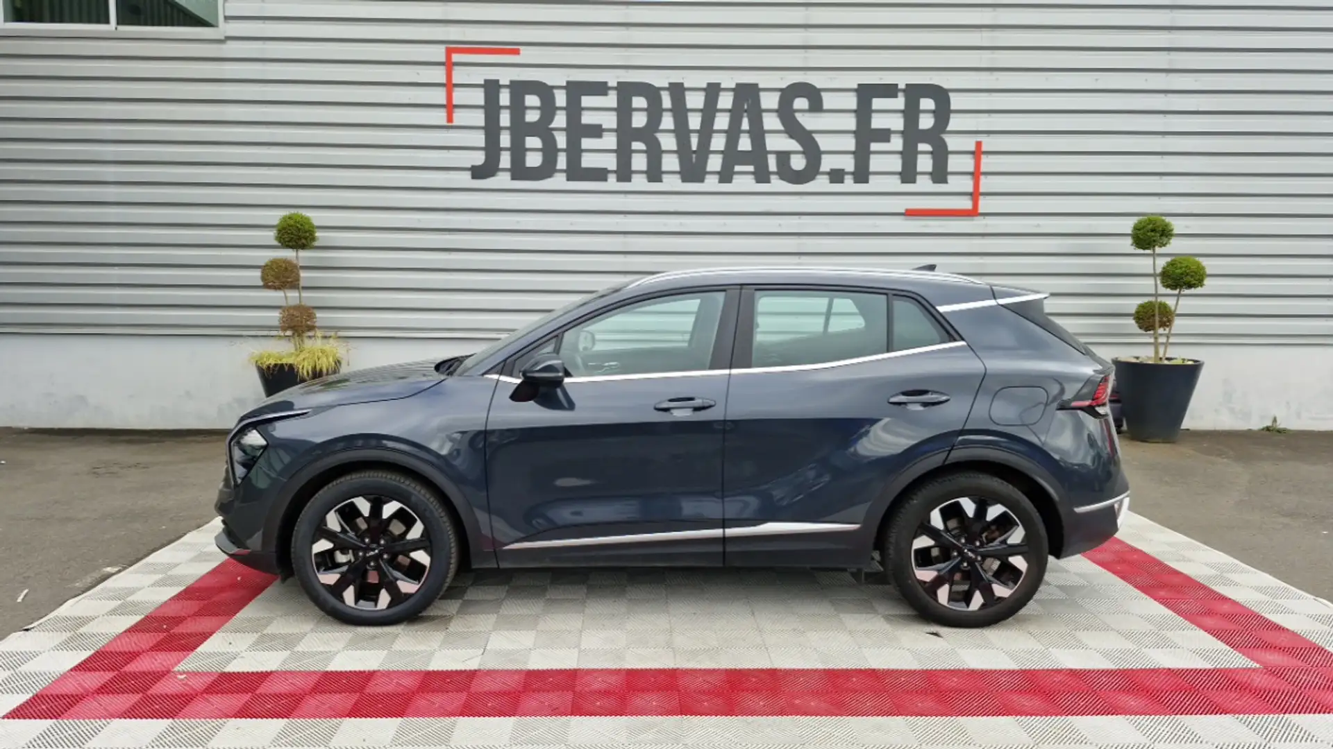 Kia Sportage 1.6 T-GDI 265CH ISG HYBRIDE RECHARGEABLE BVA6 4X4  Noir - 1