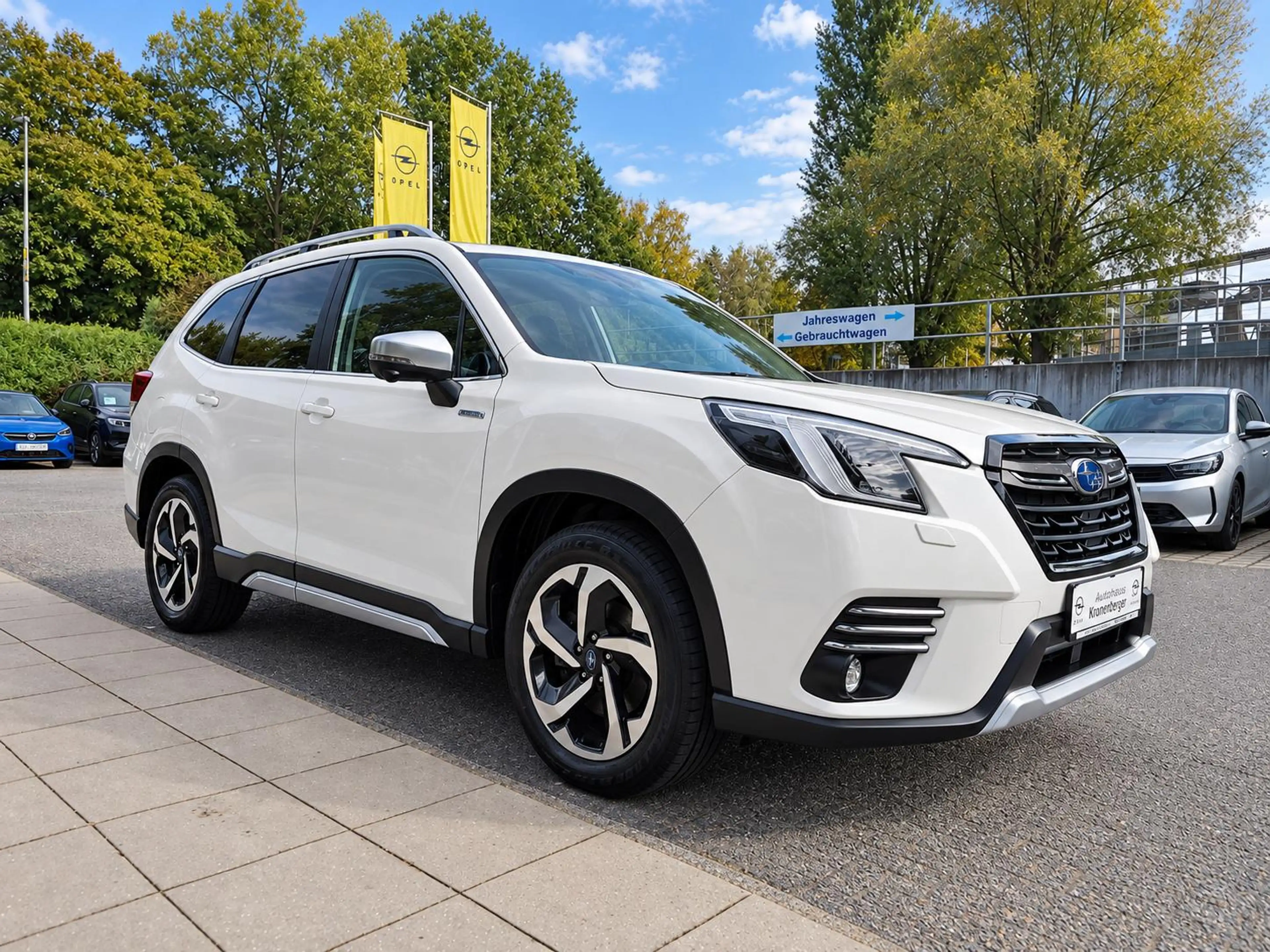 Subaru Forester 2.0ie Platinum AHK Abnehmbar CarPlay — photo 3
