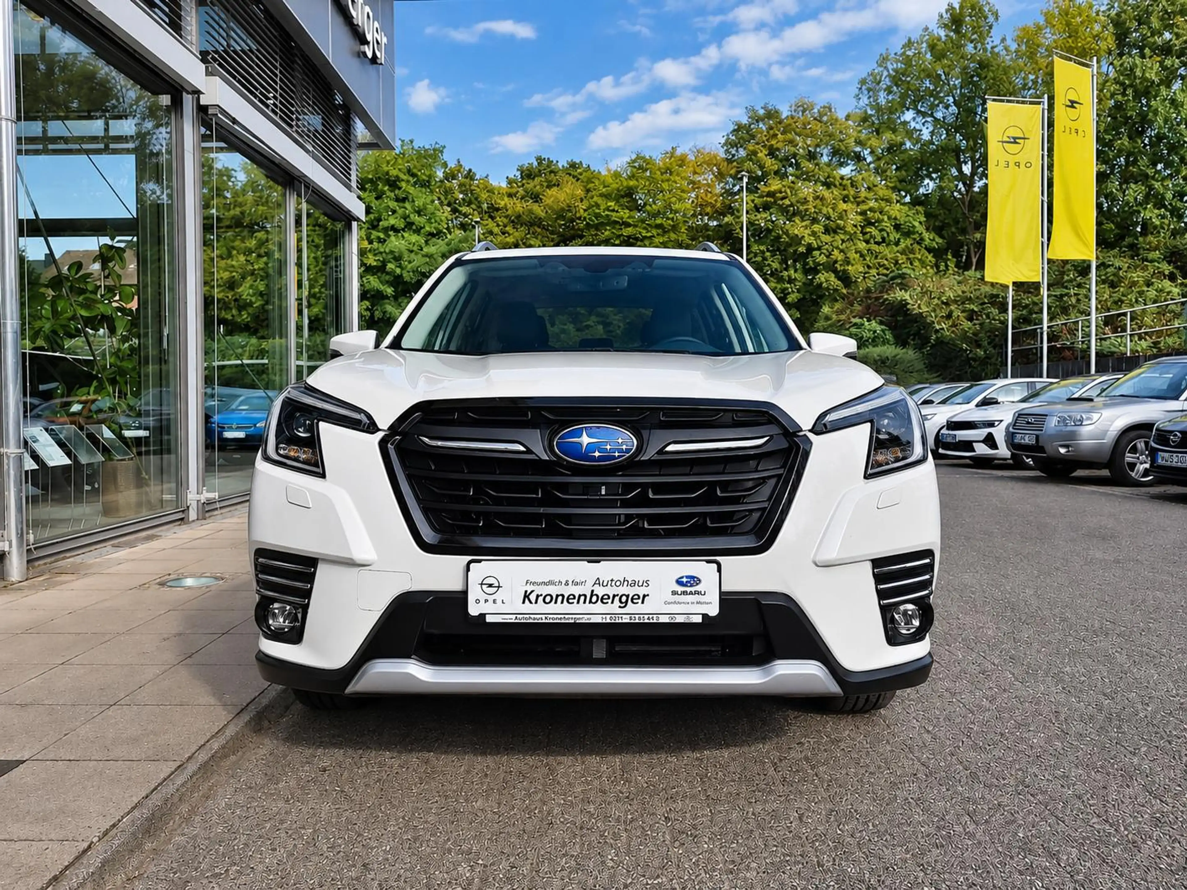 Subaru Forester 2.0ie Platinum AHK Abnehmbar CarPlay — photo 2