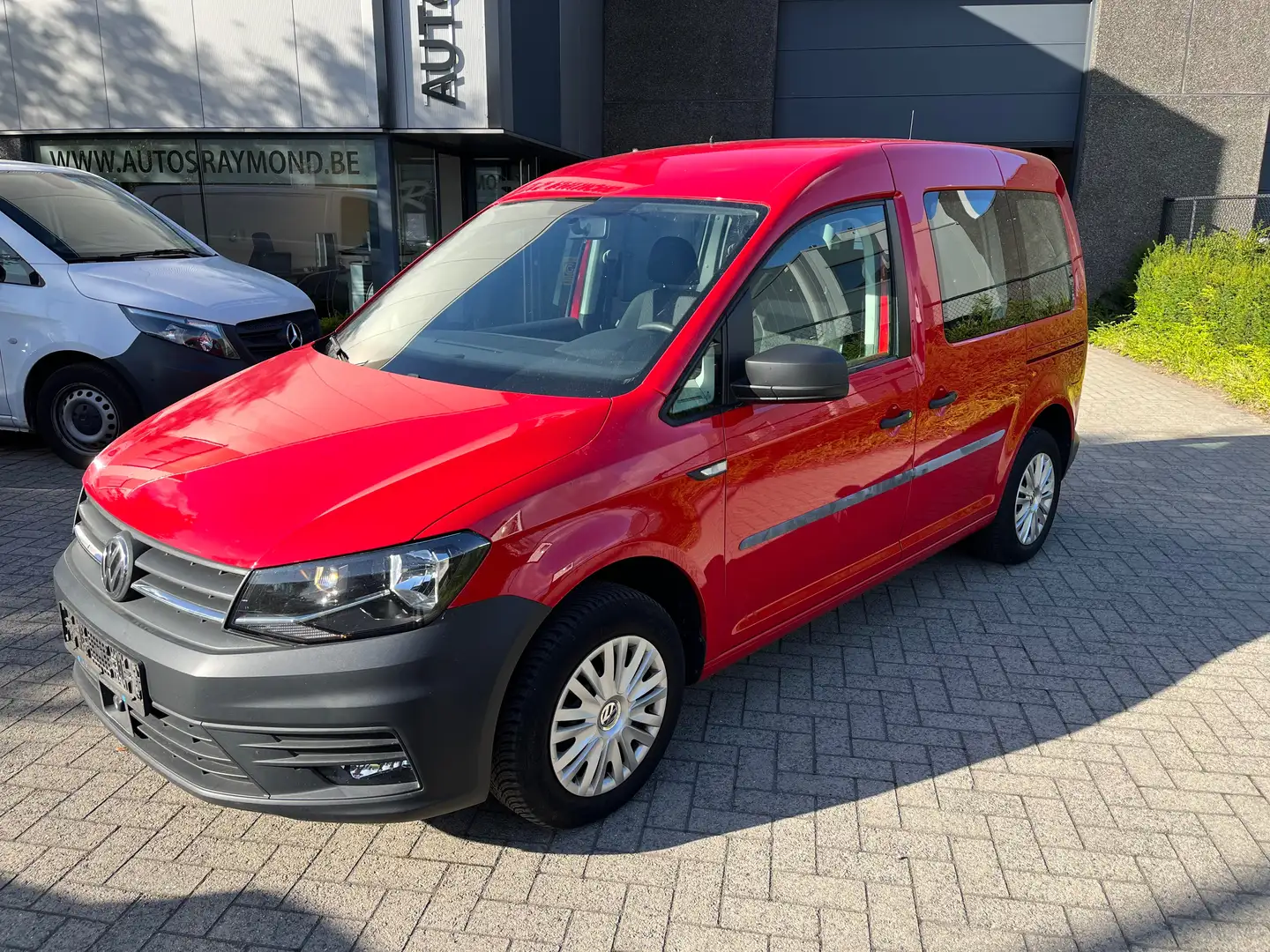 Volkswagen Caddy vw caddy 2.0tdi automaat airco cruise 71000km eur6 Rot - 1