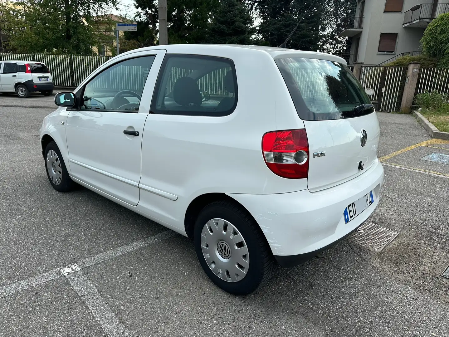Volkswagen Fox 1.2 - climatizzatore - Neopatentati Bianco - 2