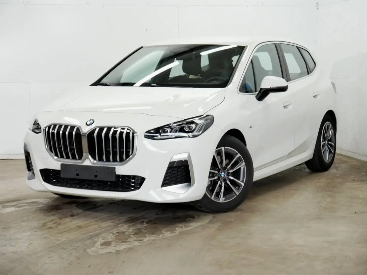 BMW 218 i M Sport Navi ACC Driving Kam Weiß - 1