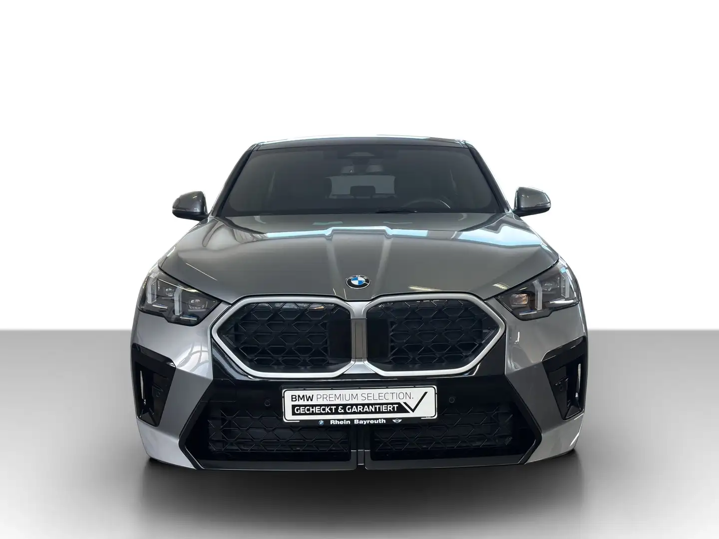 BMW X2 sDrive20d M Sport Navi AdapLED ACC GSD AHK Navi Ad Grau - 2