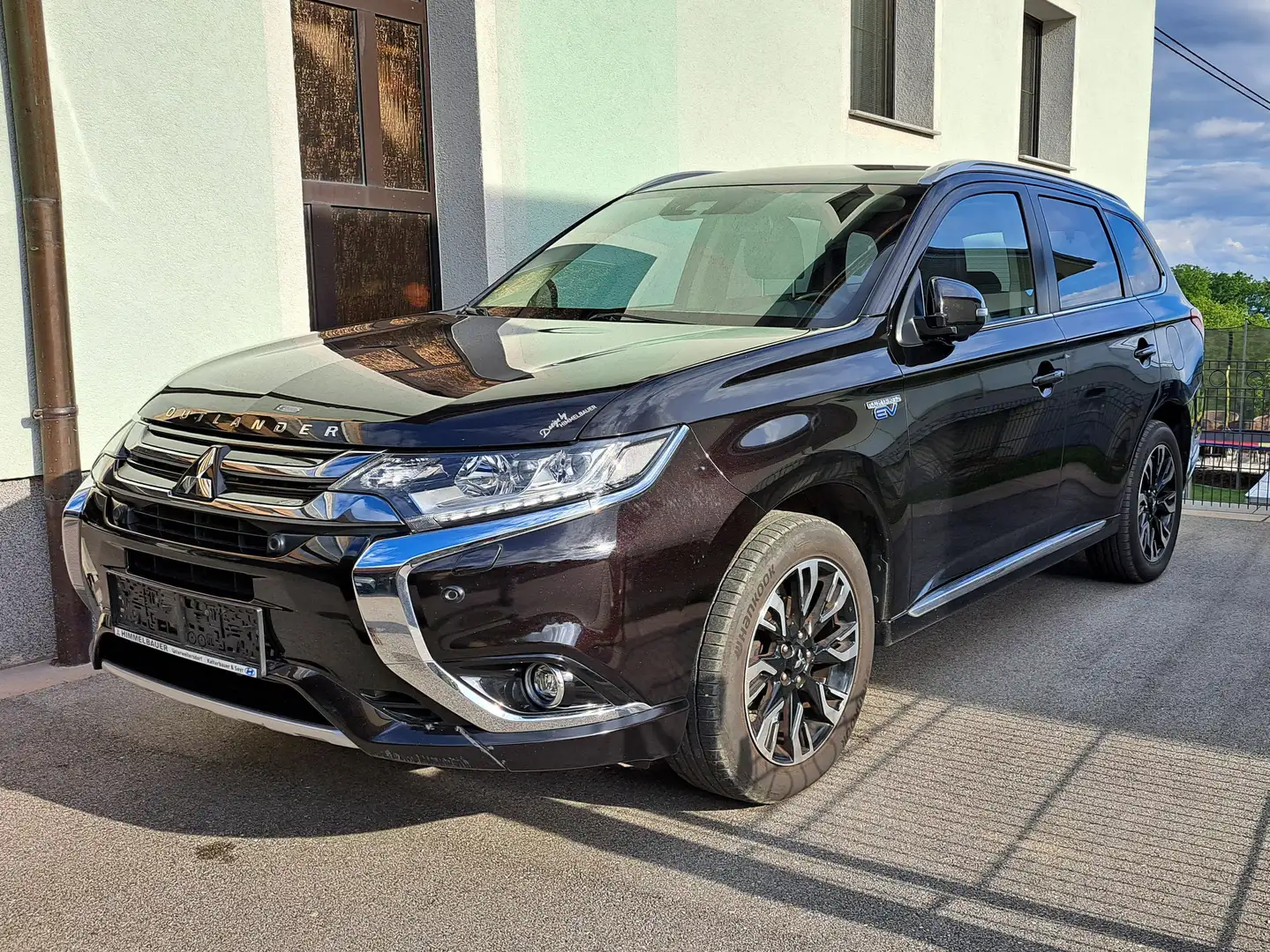Mitsubishi Outlander Outlander 2,0 PHEV Instyle neuer akku ab 09.25 Schwarz - 1