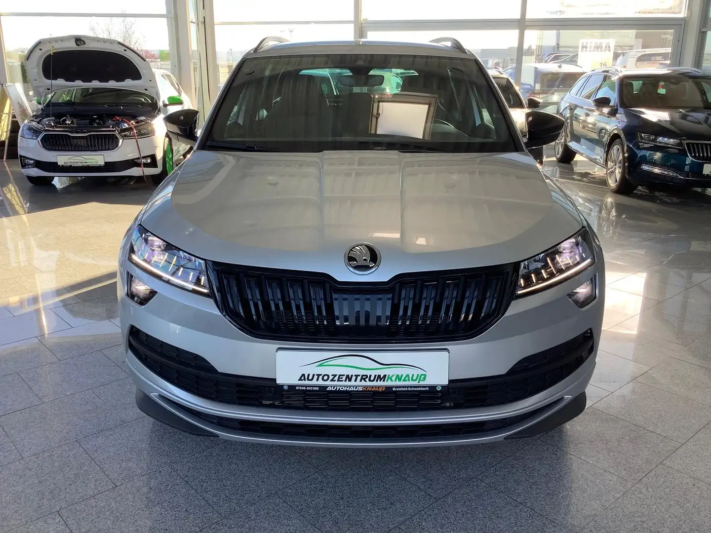 Skoda Karoq 2.0 TDI Sportline 4x4 AHK DSG R-Kam Canton Silber - 2