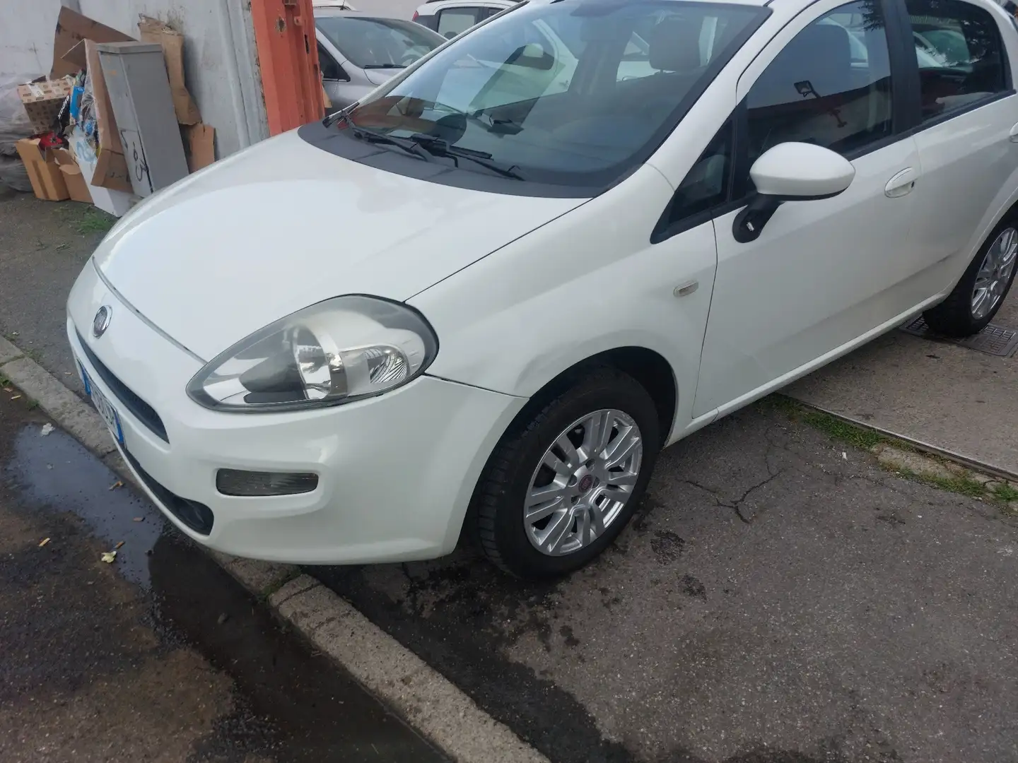 Fiat Punto Evo 5p 1.4 Dynamic easypower Gpl 77cv Bianco - 2