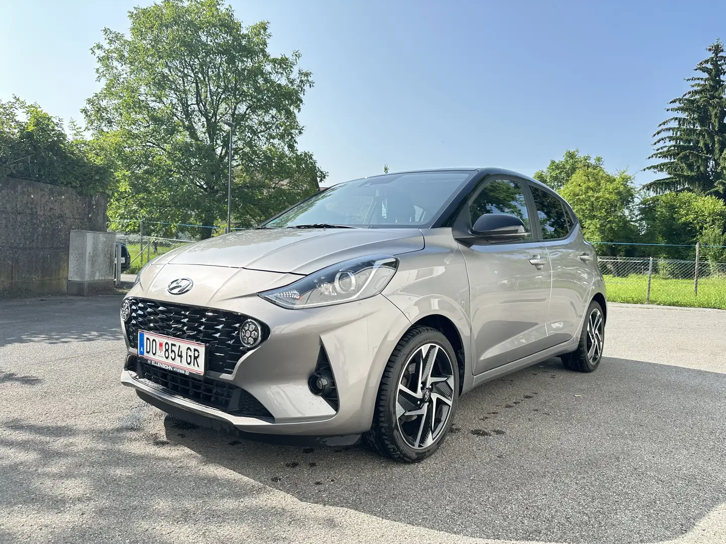 Hyundai i10 1,2 Edition 30 Plus Aut. - 1