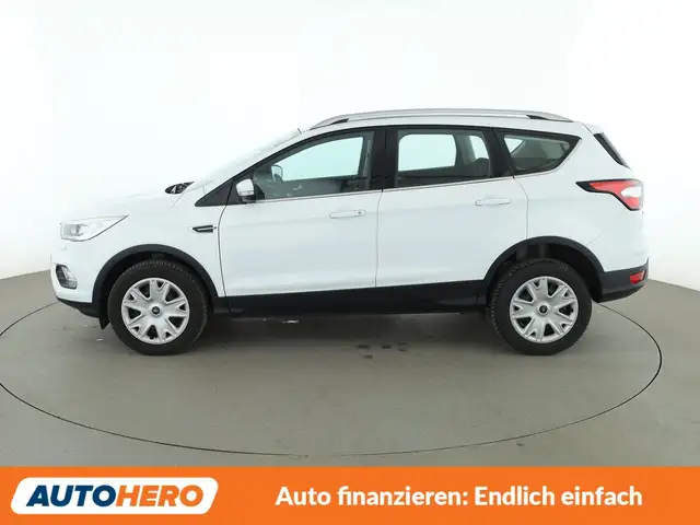 Ford Kuga view 3