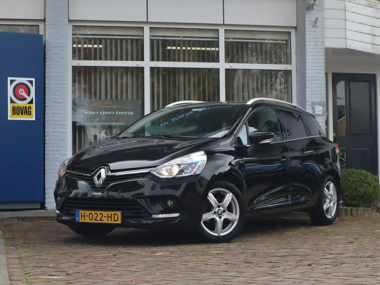Renault Clio Estate Energy TCe 90pk S&S Limited /keyless entry Schwarz - 1
