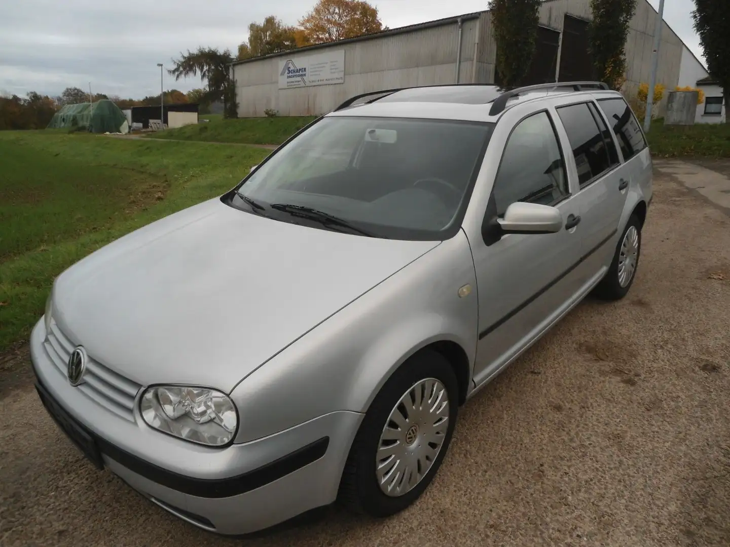 Volkswagen Golf 2,0 Variant,Automatik,ESSD,Velour,CD Silber - 1