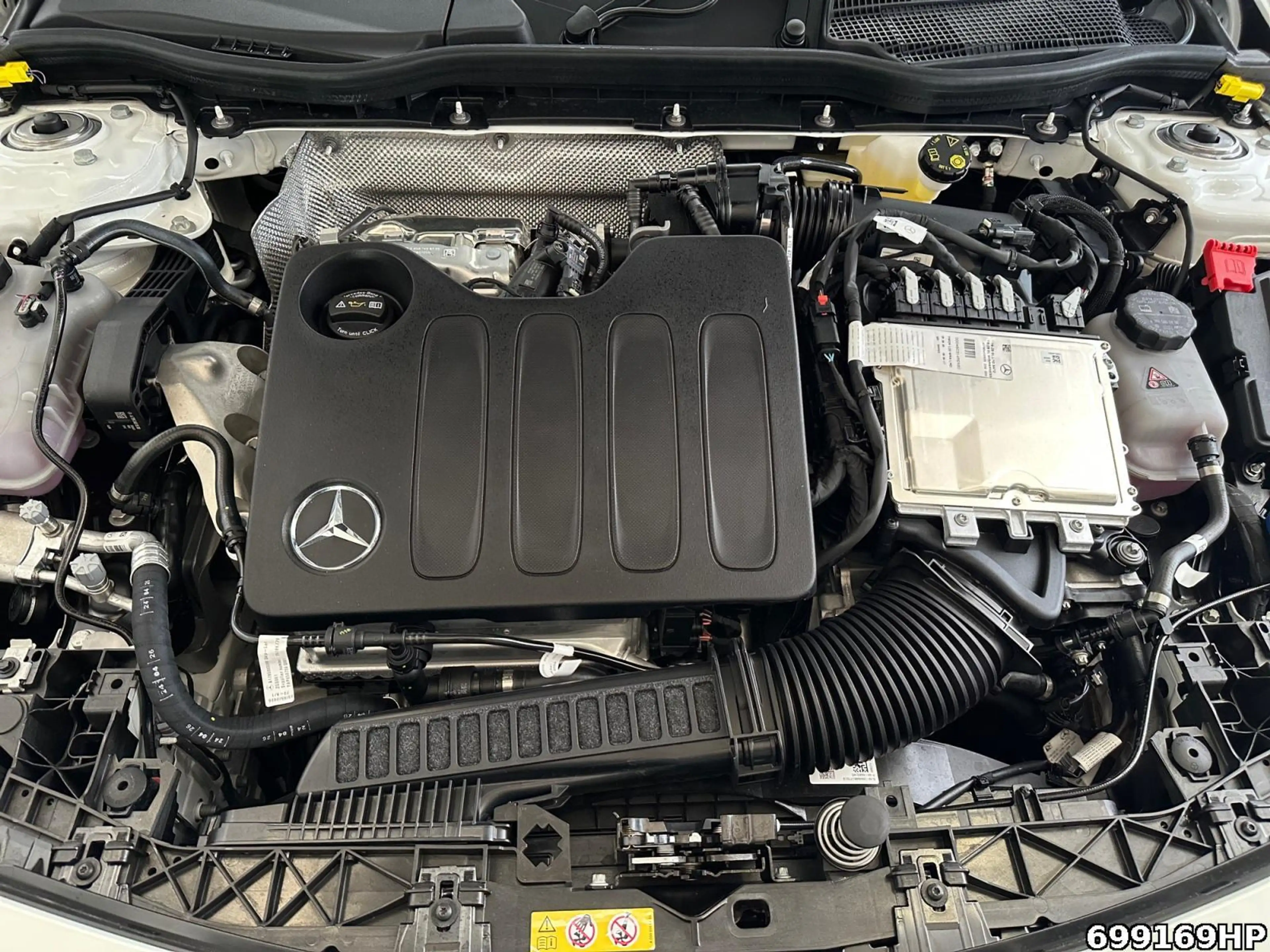 Mercedes-Benz CLA 200 +AMG+NIGHT+PREMIUM+360°+MASSAGE+HUD+ — photo 7