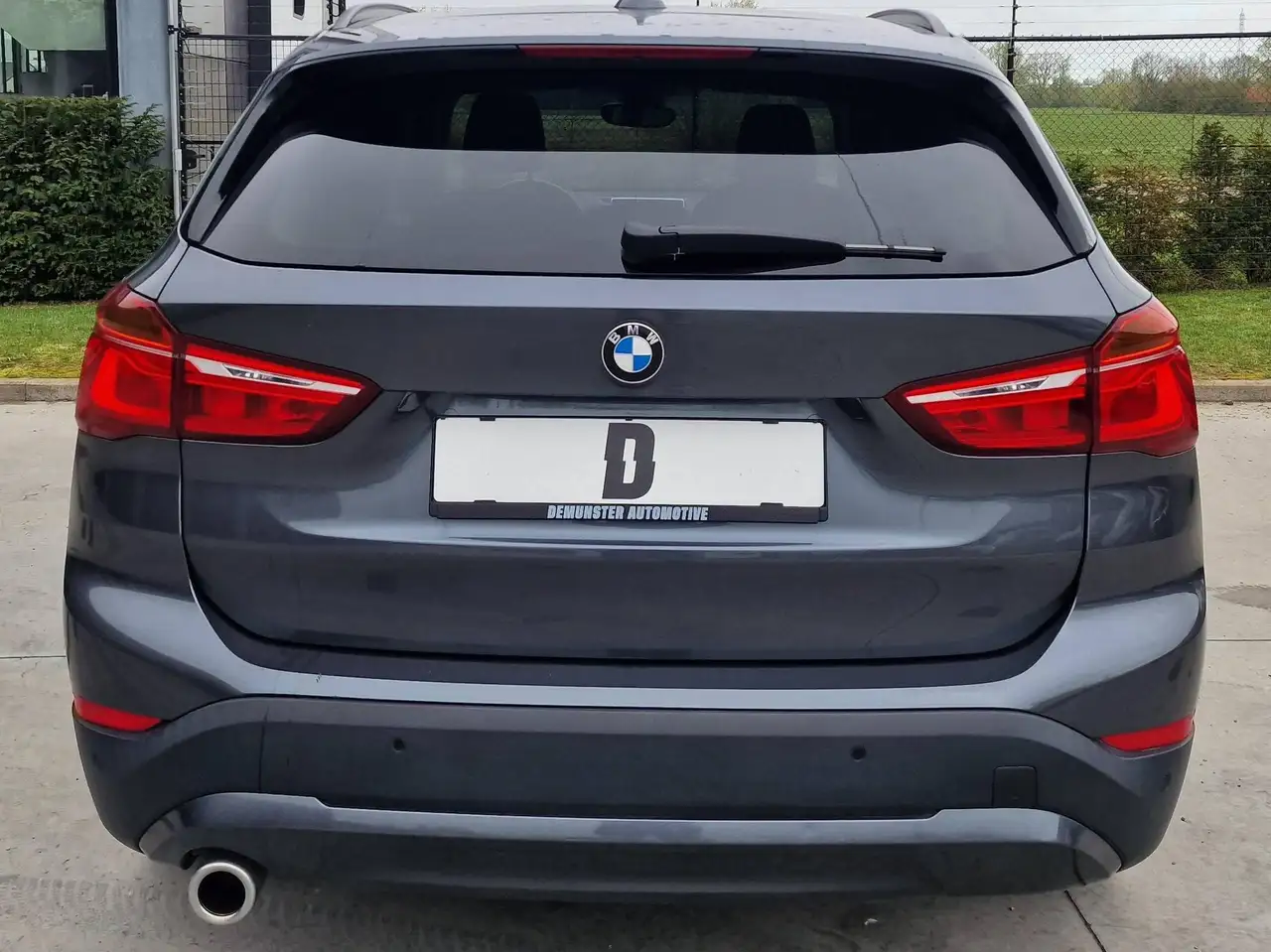 BMW X1 1.5iA sDrive18/M-PACK/PANO/ZETELVERWARMING/Topstaat, миниатюра 3