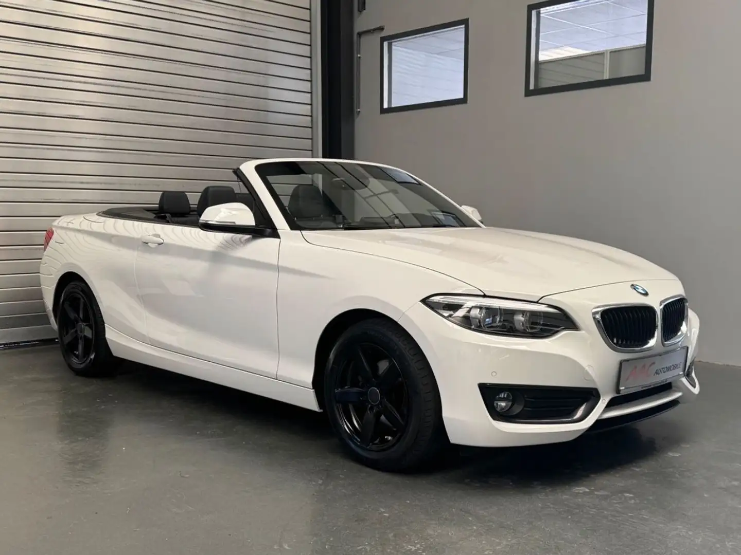 BMW 218 d Cabrio Sport Line/Leder/Harman Kardon/Navi Weiß - 2