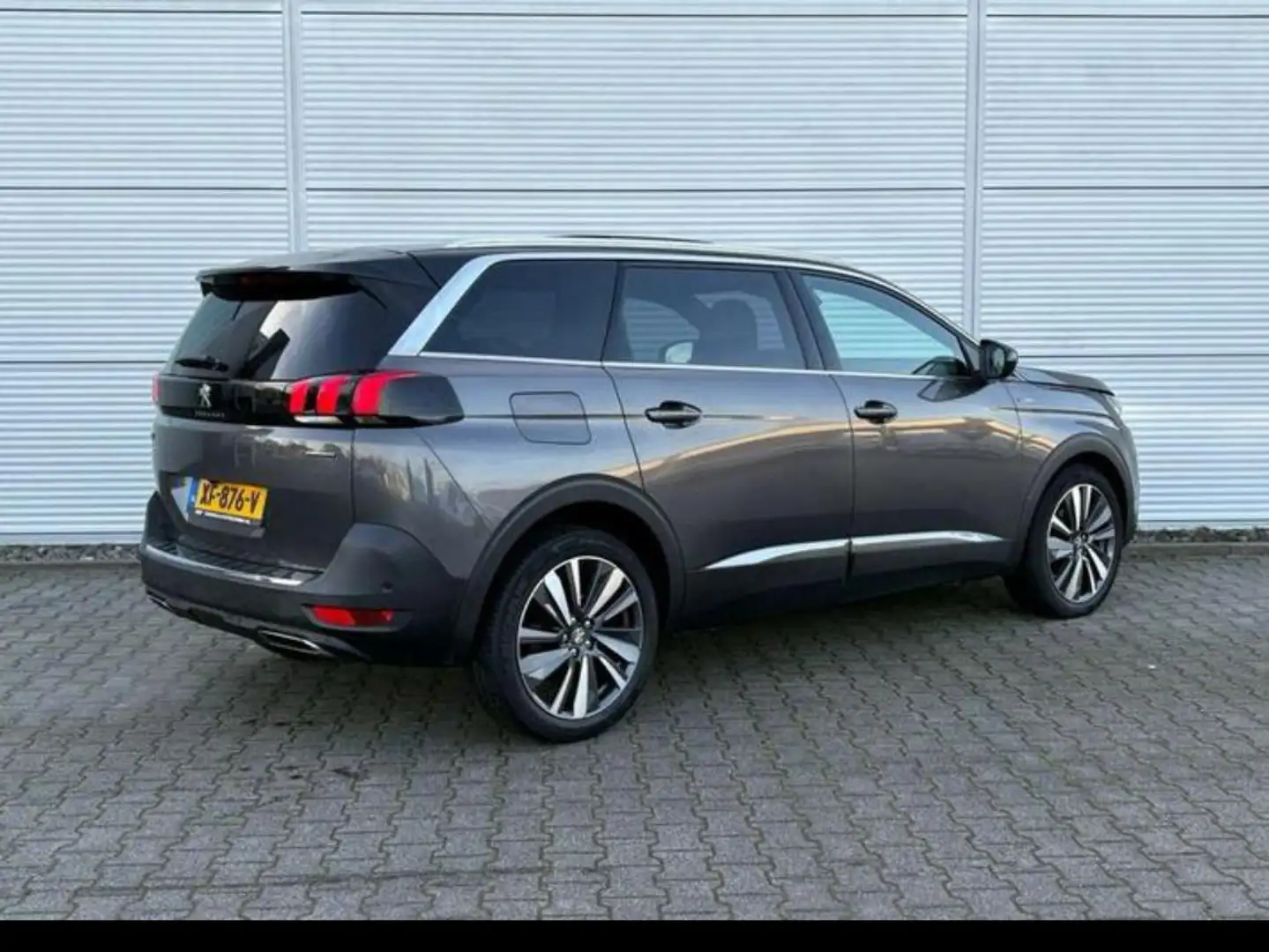 Peugeot 5008 5008 1.2 PT BL. GT-Line Grijs - 2