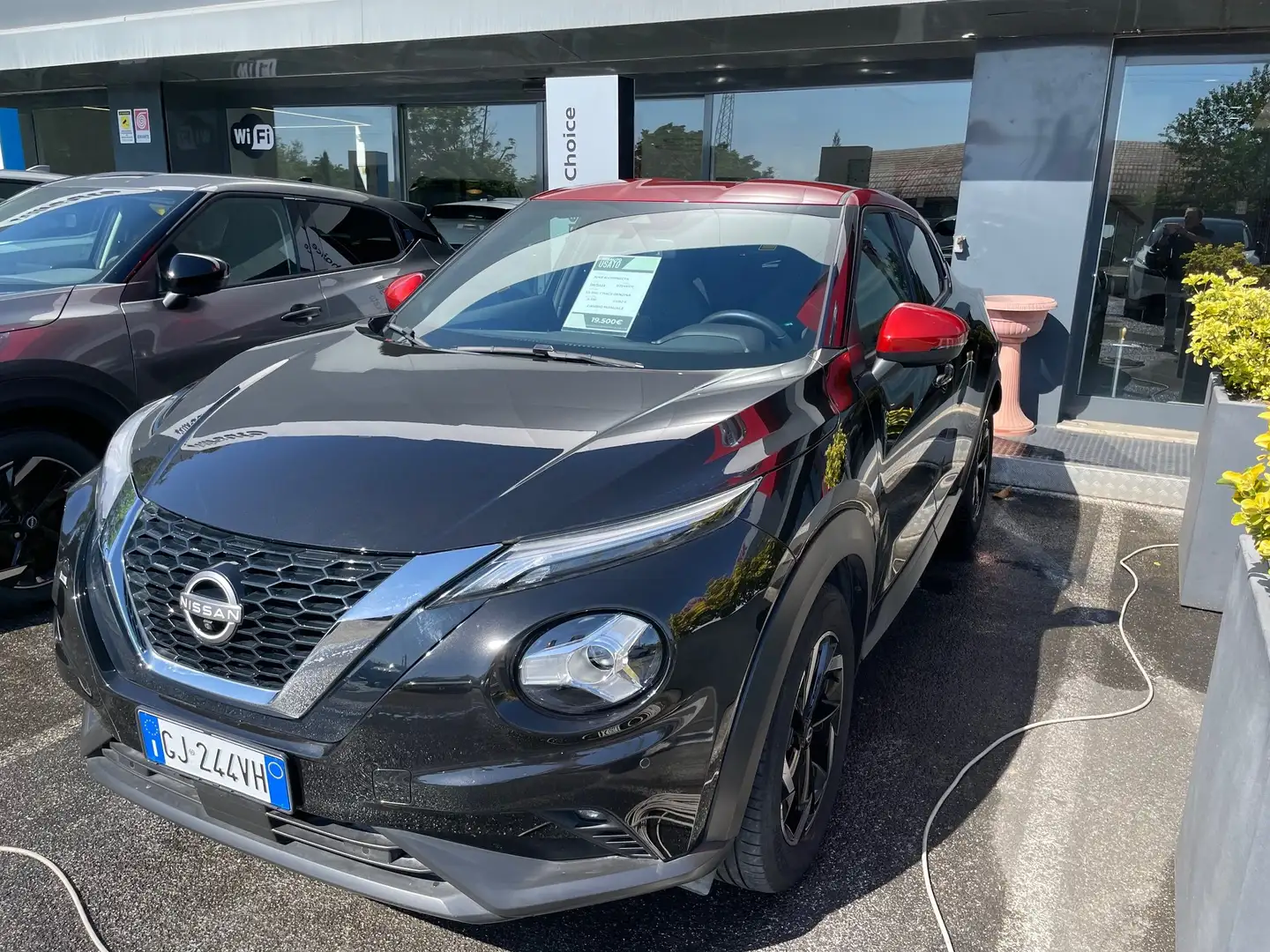 Nissan Juke Juke II 2020 1.0 dig-t N-Connecta 114cv Nero - 1