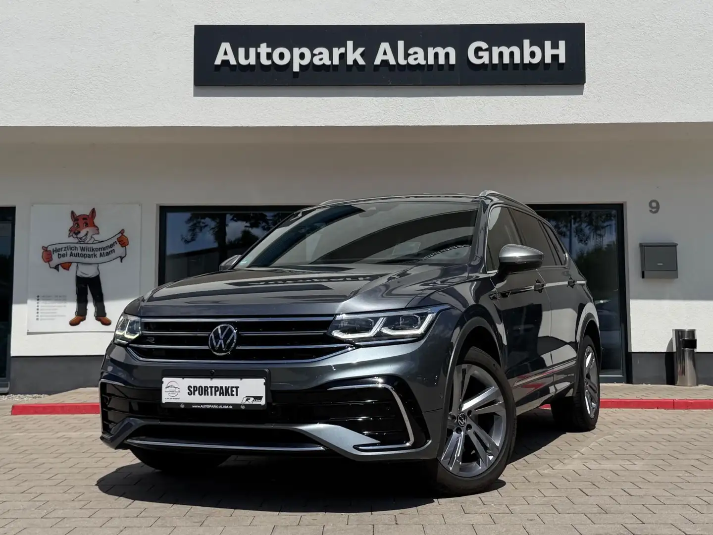 Volkswagen Tiguan Allspace R-Line 4M. ACC Head-up 7 Sitzer Grau - 1