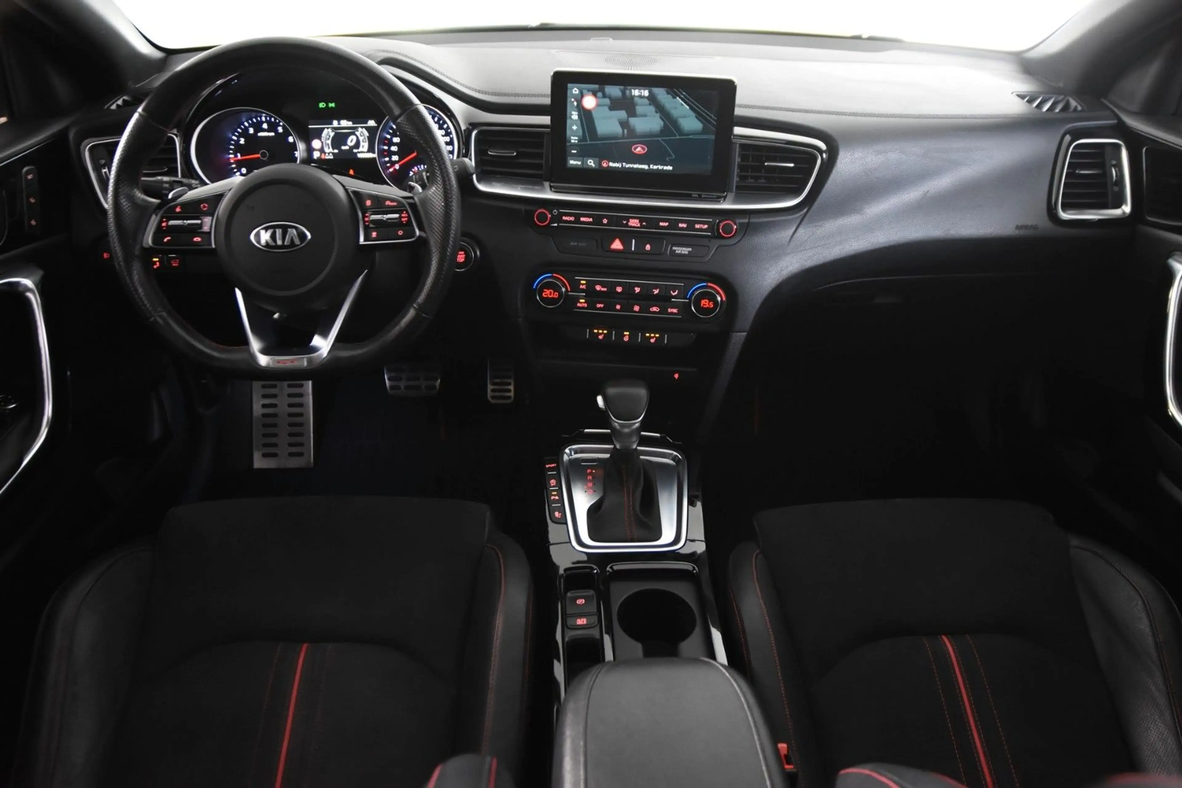 Kia ProCeed / pro_cee'd ProCeed 1.6 T-GDI GT *Voll Ausstattung* — photo 2