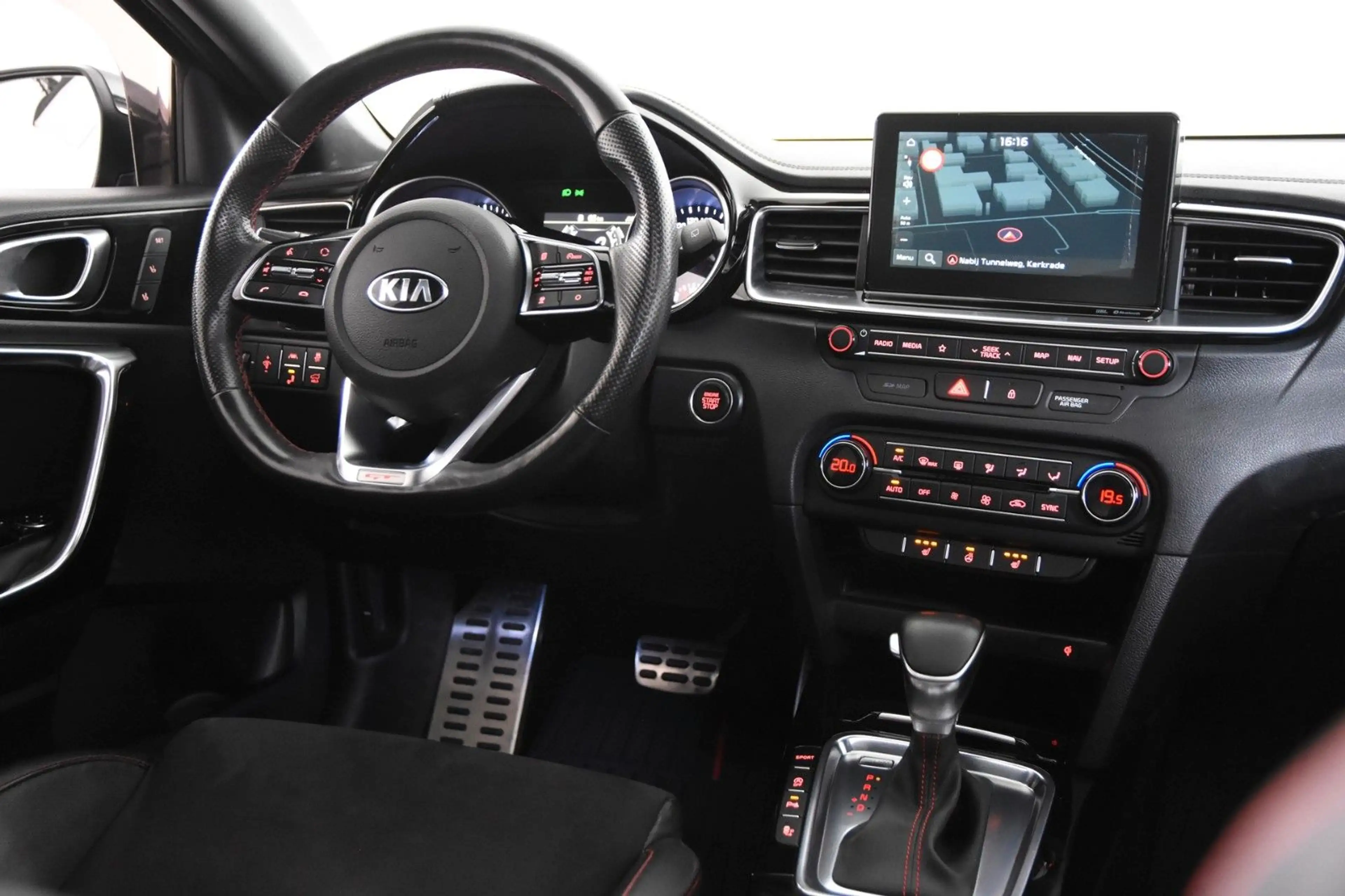 Kia ProCeed / pro_cee'd ProCeed 1.6 T-GDI GT *Voll Ausstattung* — photo 10