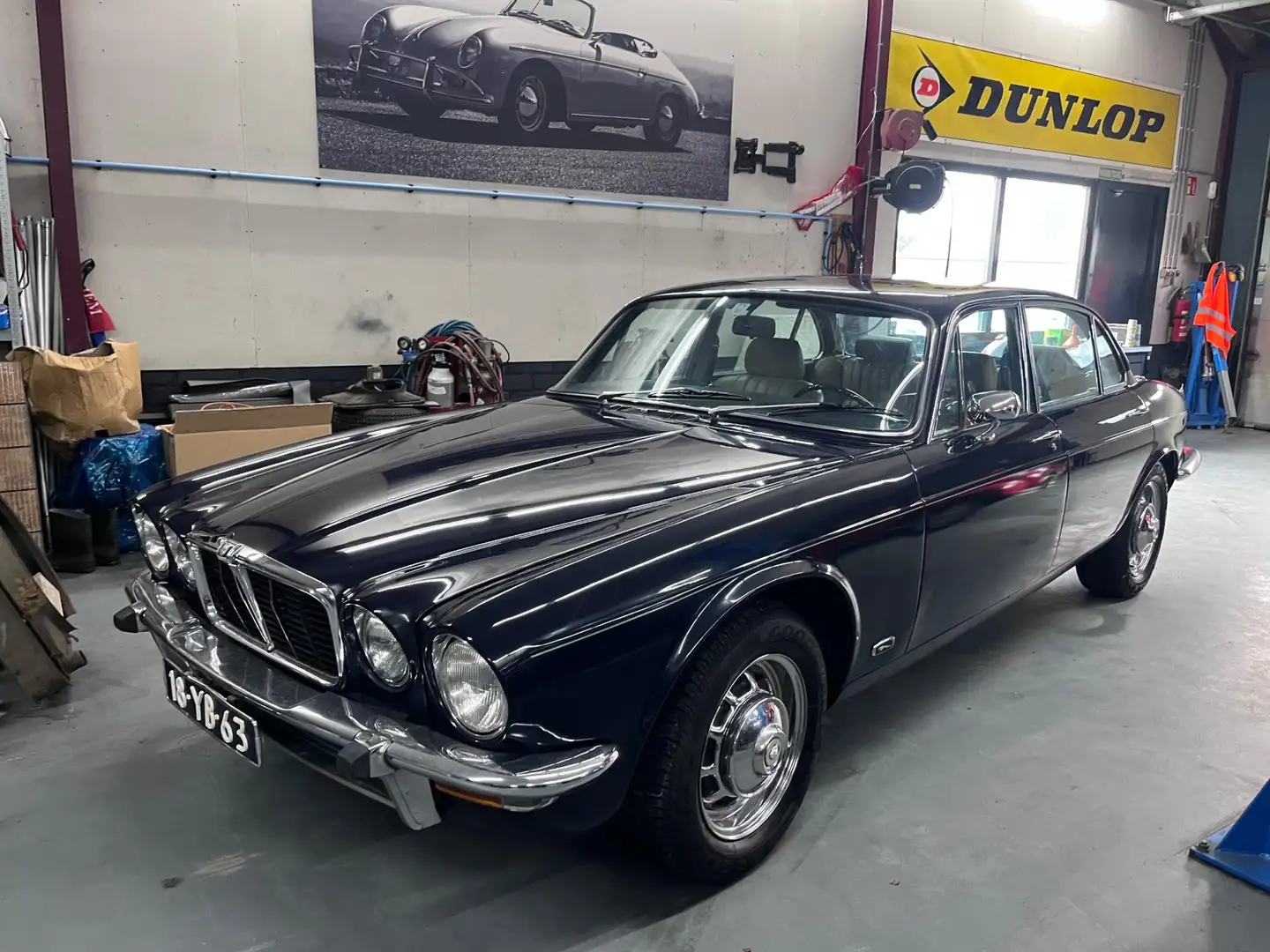 Jaguar XJ6 4.2 L SERIES 2 AUTOMATIC Blauw - 1