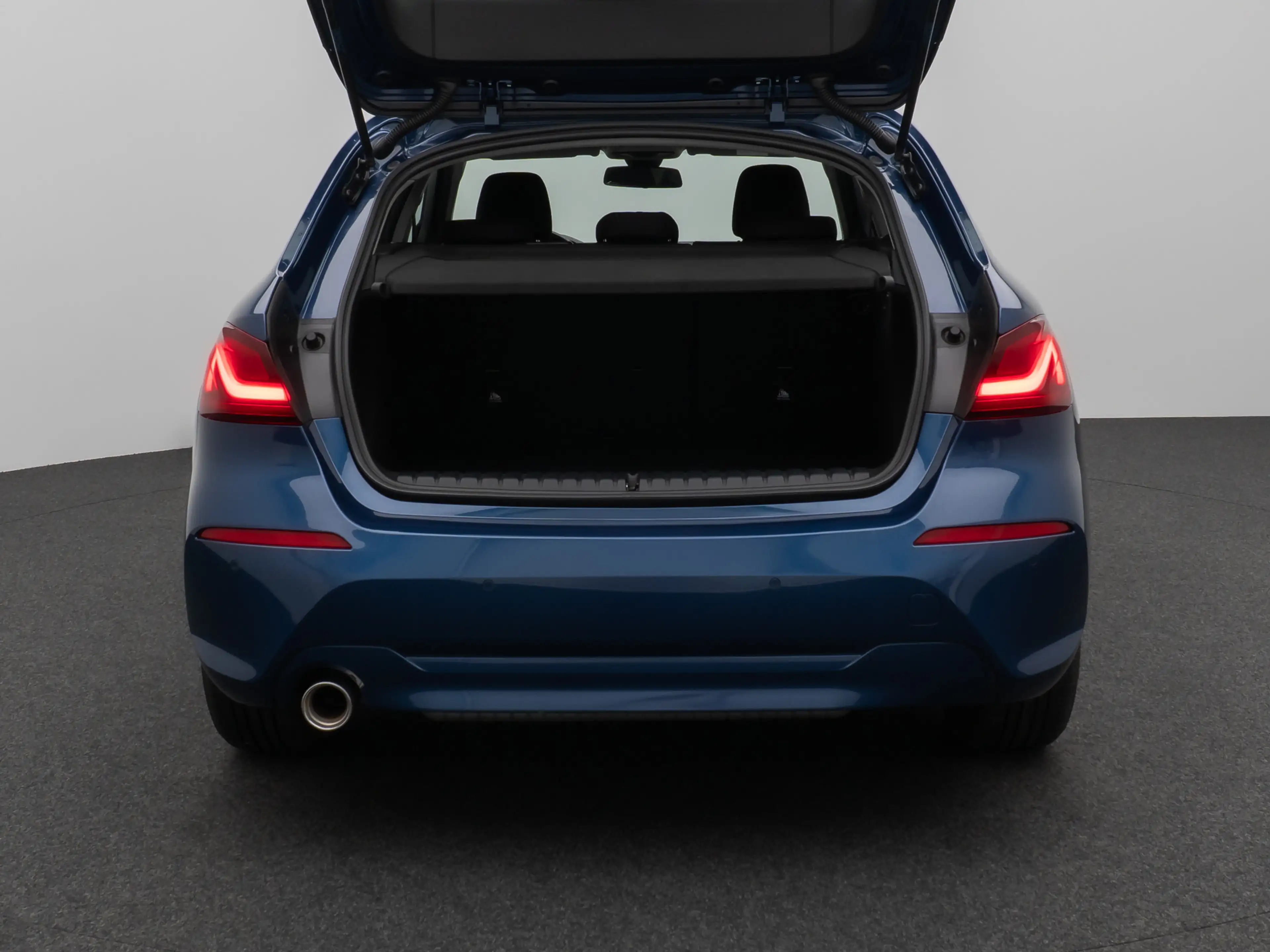 BMW 118 DAB CockPitPro Geschwindigkeitsreg LED PDC — photo 13