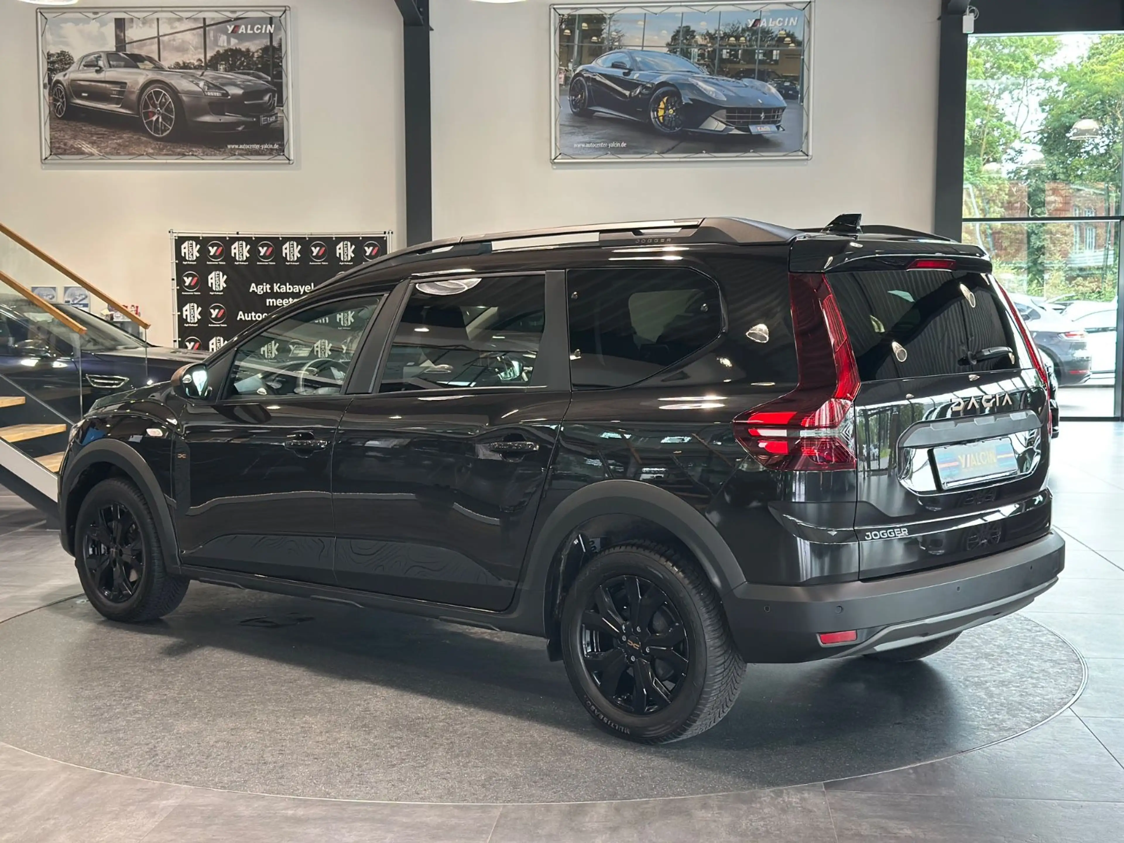 Dacia Jogger TCe 110 Extreme 7-Sitzer 1.HA/NAV/SHZ/PDC — photo 3