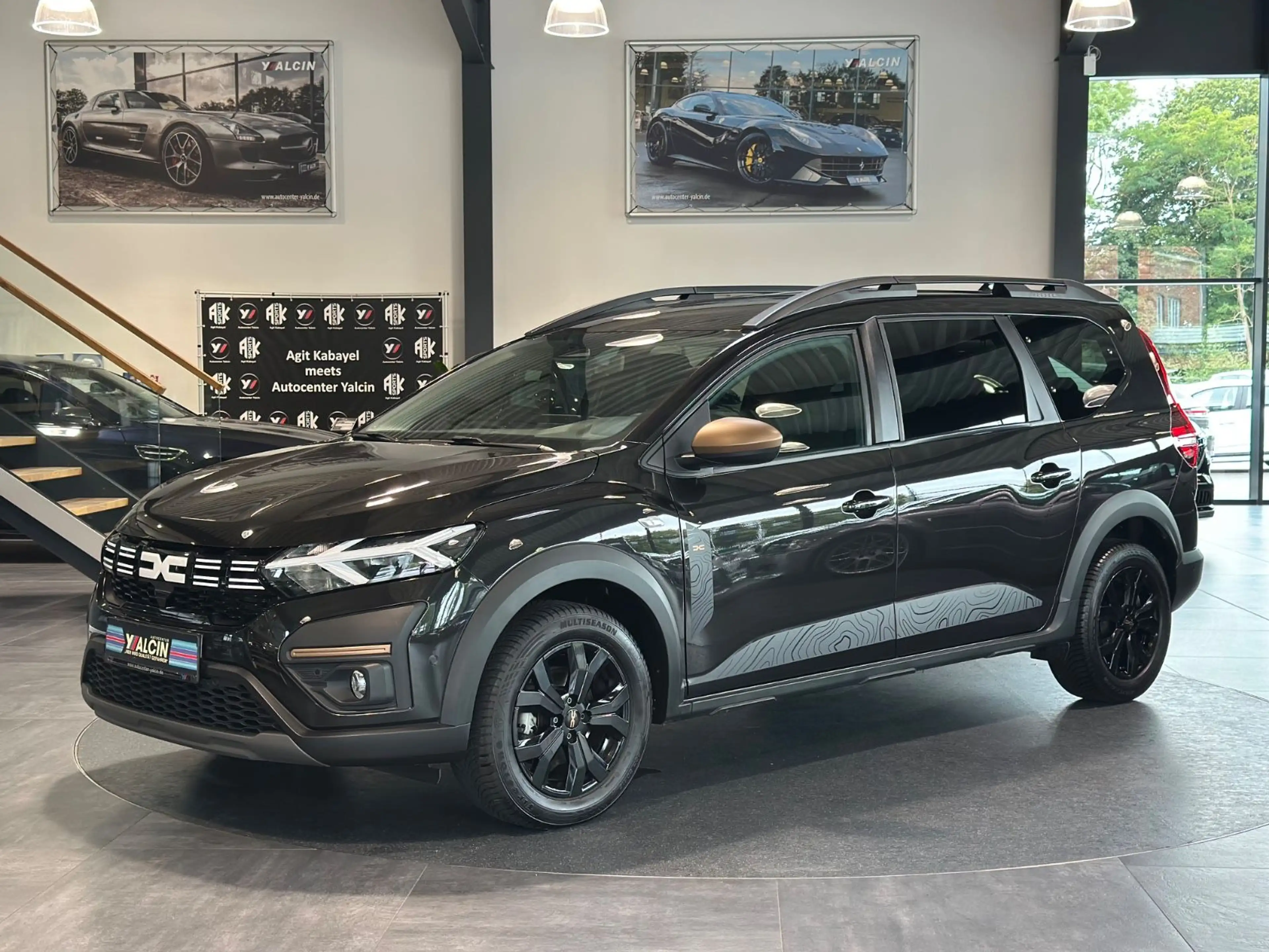 Dacia Jogger TCe 110 Extreme 7-Sitzer 1.HA/NAV/SHZ/PDC