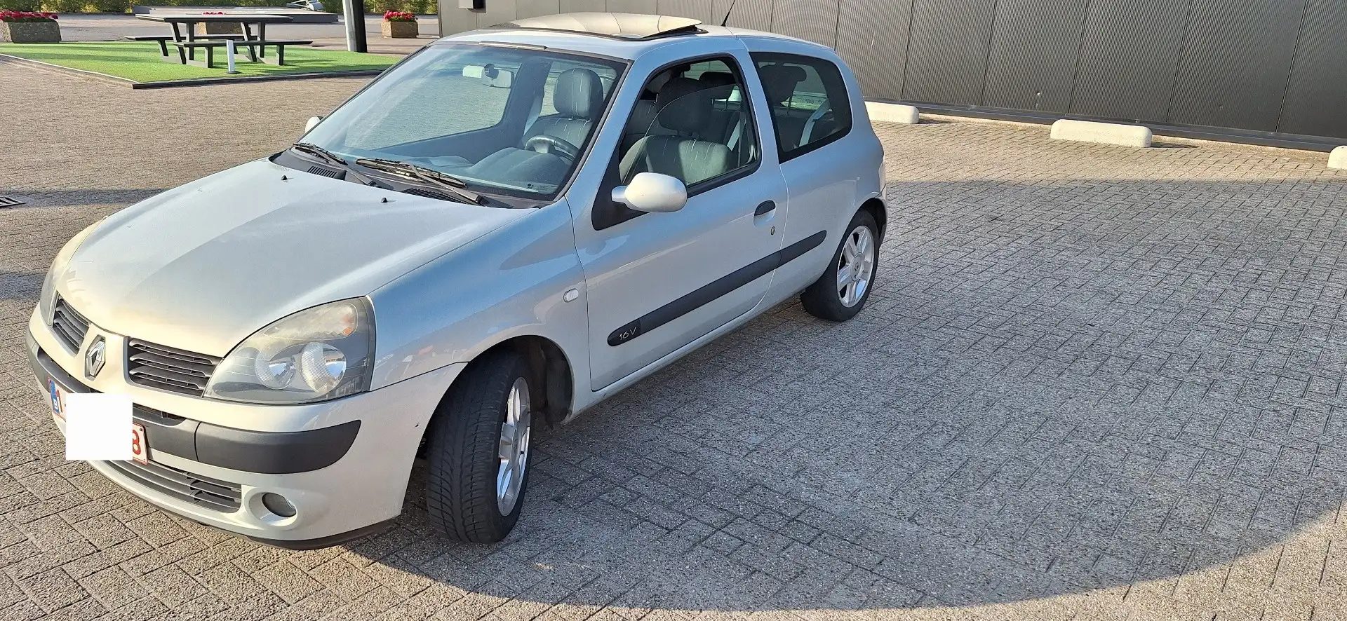 Renault Clio 1.2 16V - 2