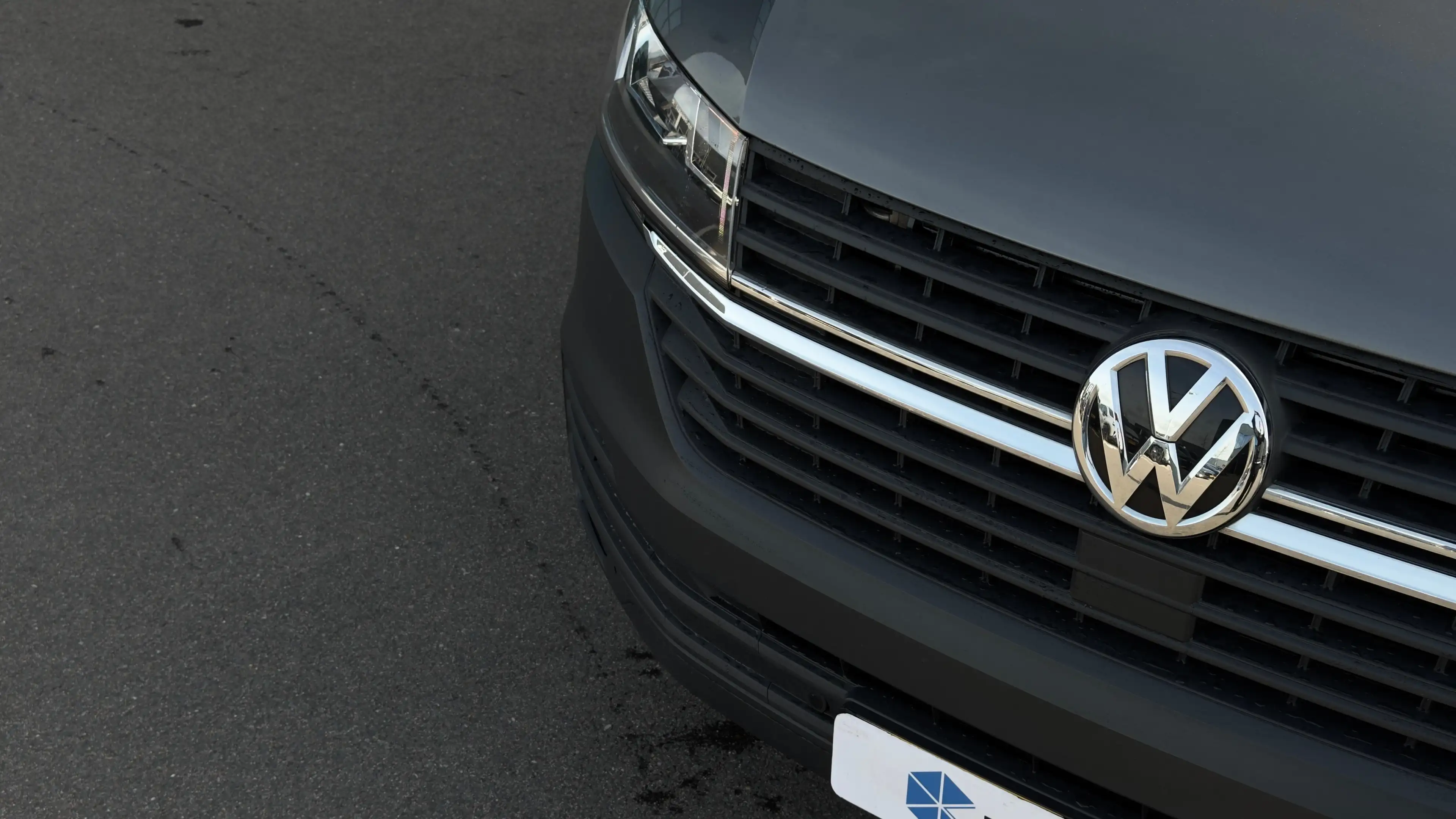 Volkswagen Transporter 2.0 TDI L2H1 30 DC | Carplay | Cruise Control | Me — photo 24