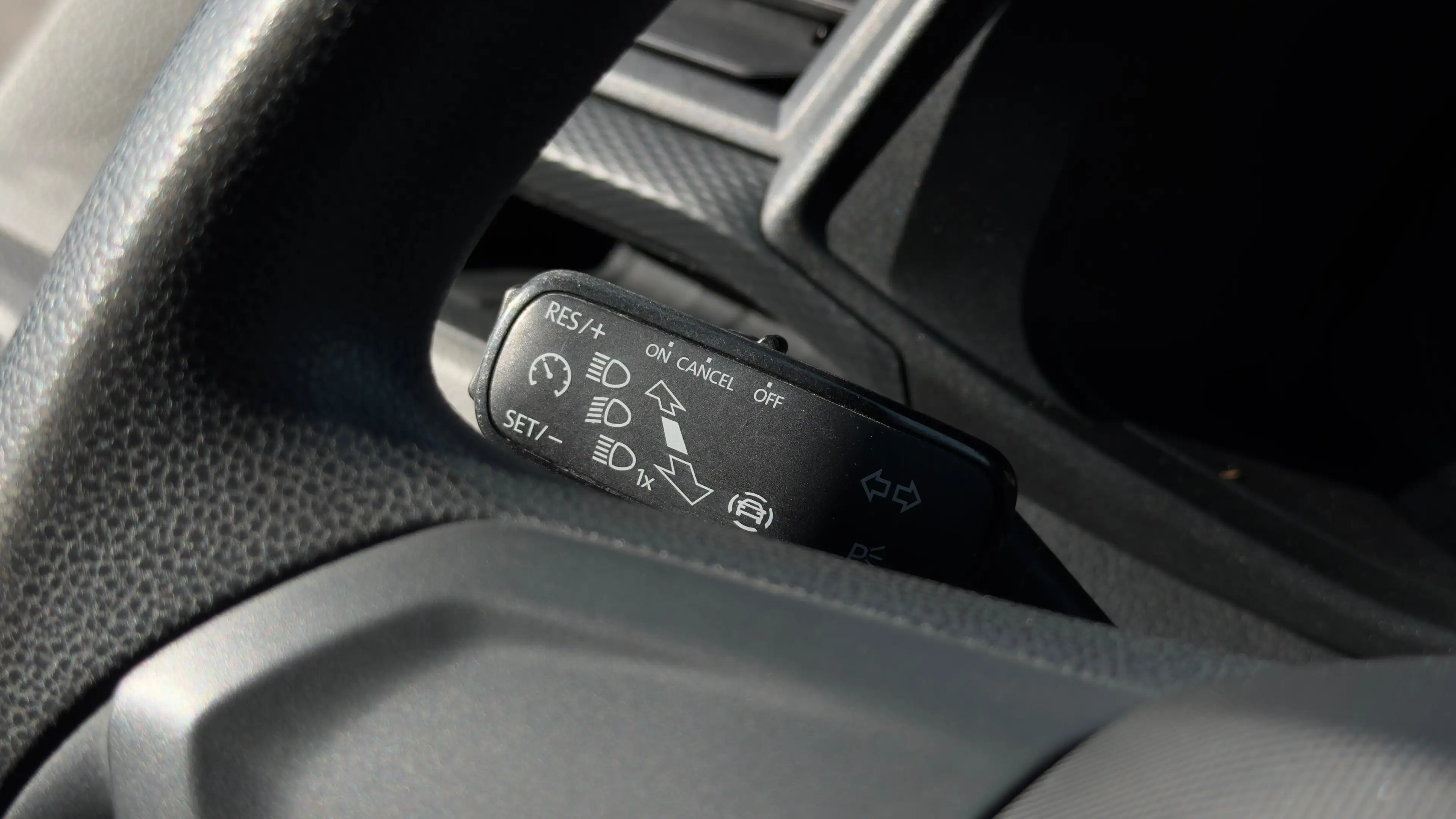 Volkswagen Transporter 2.0 TDI L2H1 30 DC | Carplay | Cruise Control | Me — photo 7