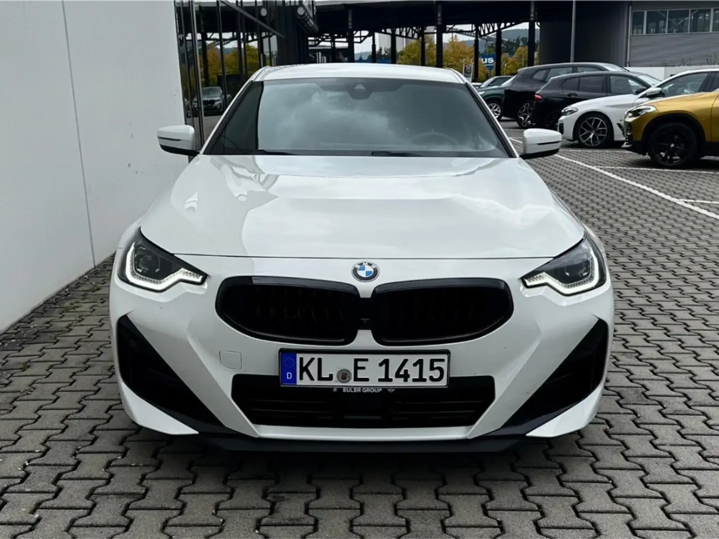 BMW 230 i Sportpaket HUD Navi Digitales Cockpit Soundsyste Weiß - 2
