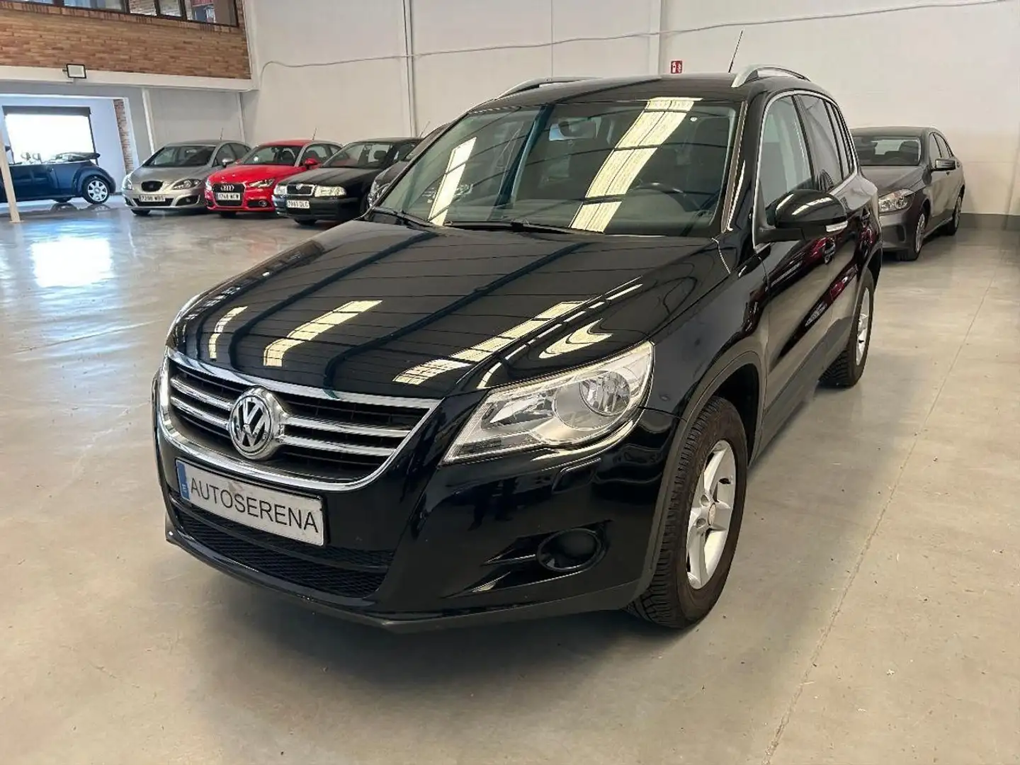 Volkswagen Tiguan 2.0TDI Sport Noir - 2