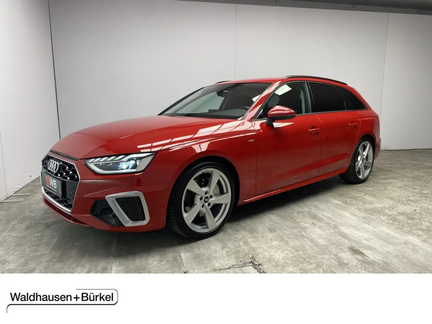 Audi A4 Avant 45 TFSI quattro S line Klima Navi Rot - 1