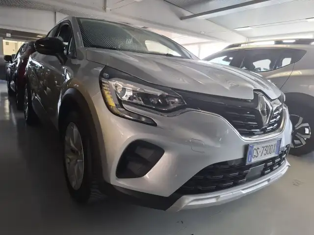 Renault Captur view 14