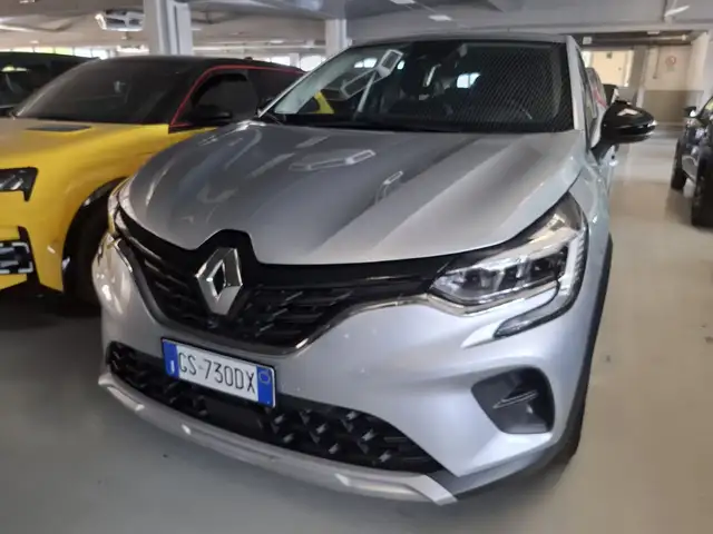 Renault Captur view 9