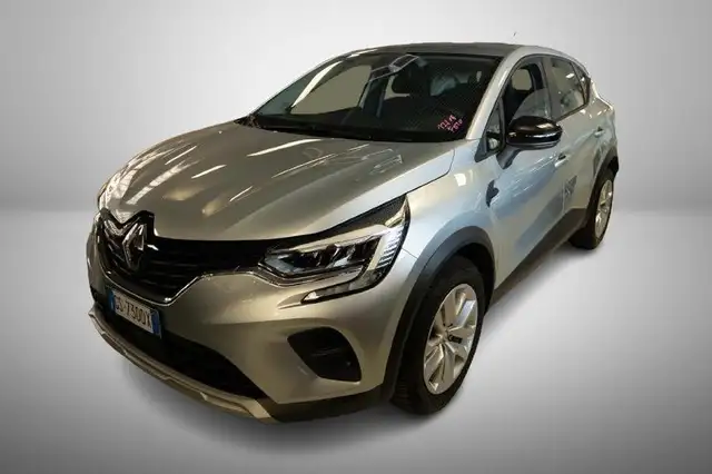 Renault Captur view 3