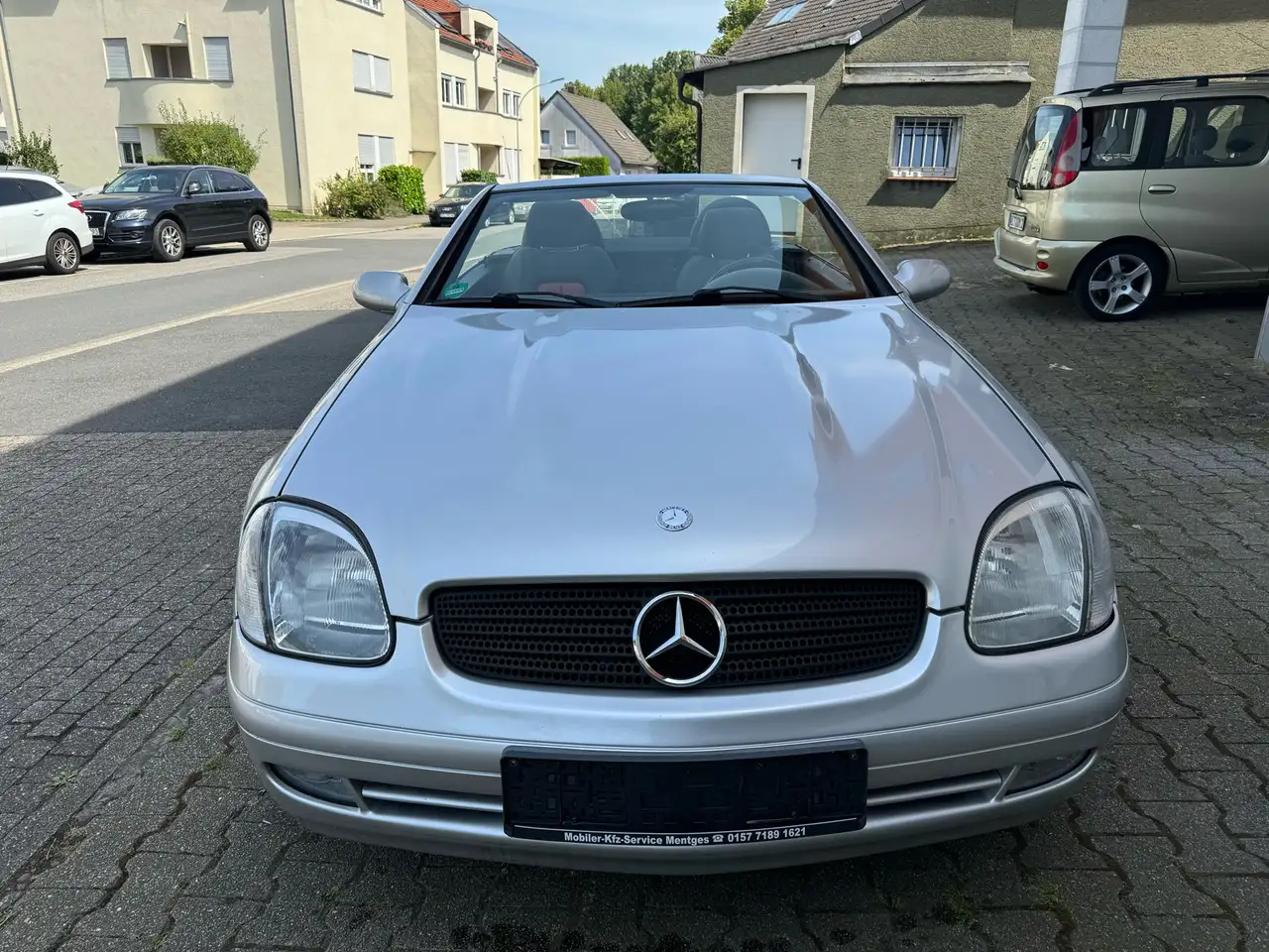 Mercedes-Benz SLK 230