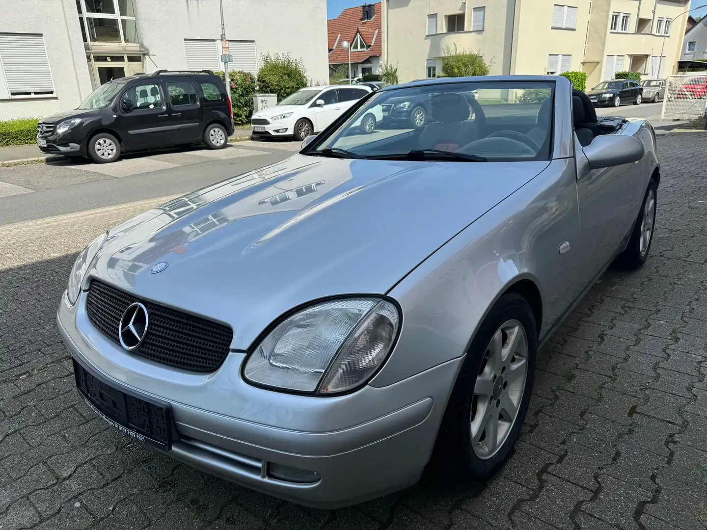 Mercedes-Benz SLK 230 Kompressor Automatik Leder Sitzheizung Klima Grau - 2