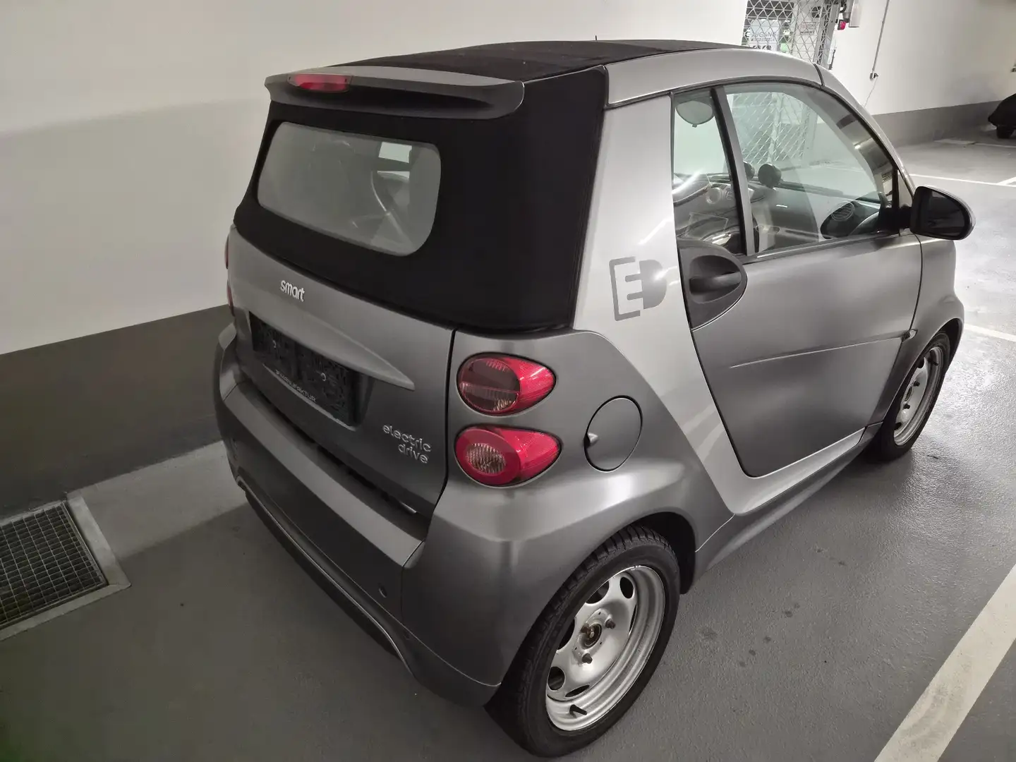 smart forTwo cabrio electric drive (Batteriemiete) - 2