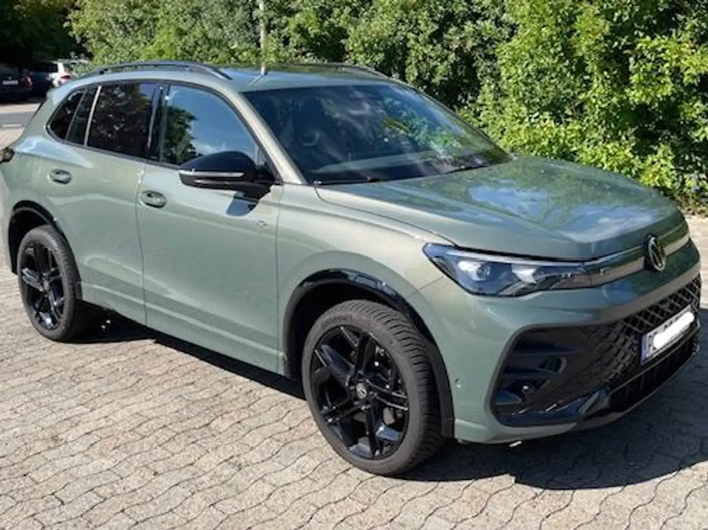 Volkswagen Tiguan R-Line 4Motion Grün - 1