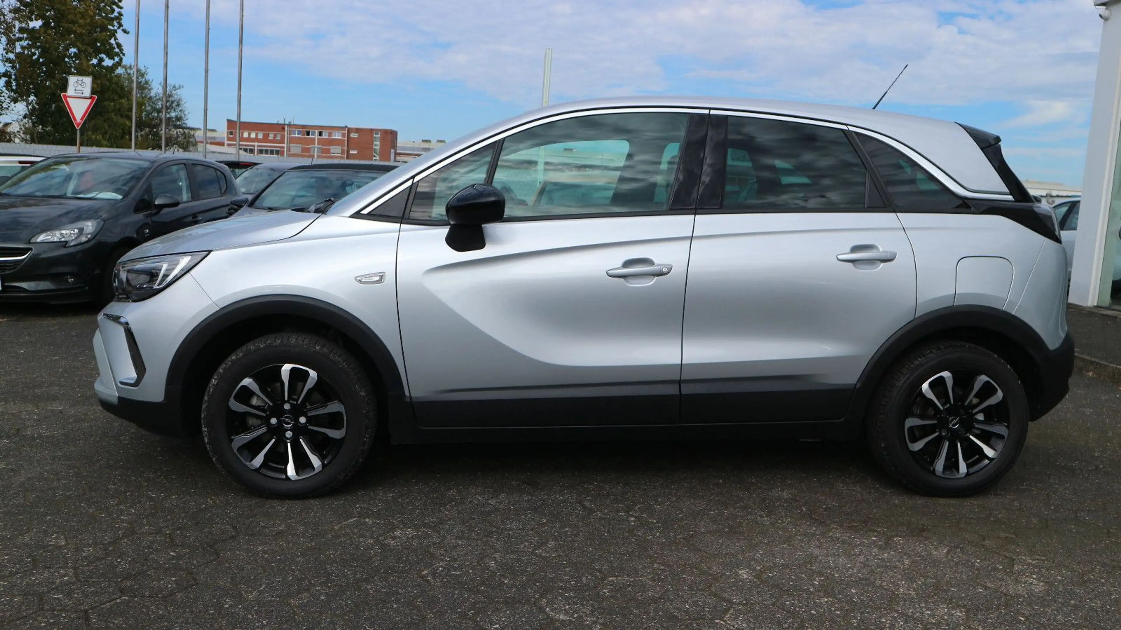 Opel Crossland X Crossland Elegance Paket 1.Hand/Scheckheft. — photo 4