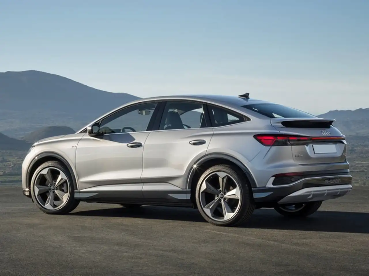 Audi e-tron 2026