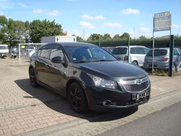 Cruze Fließheck 1.6 LS