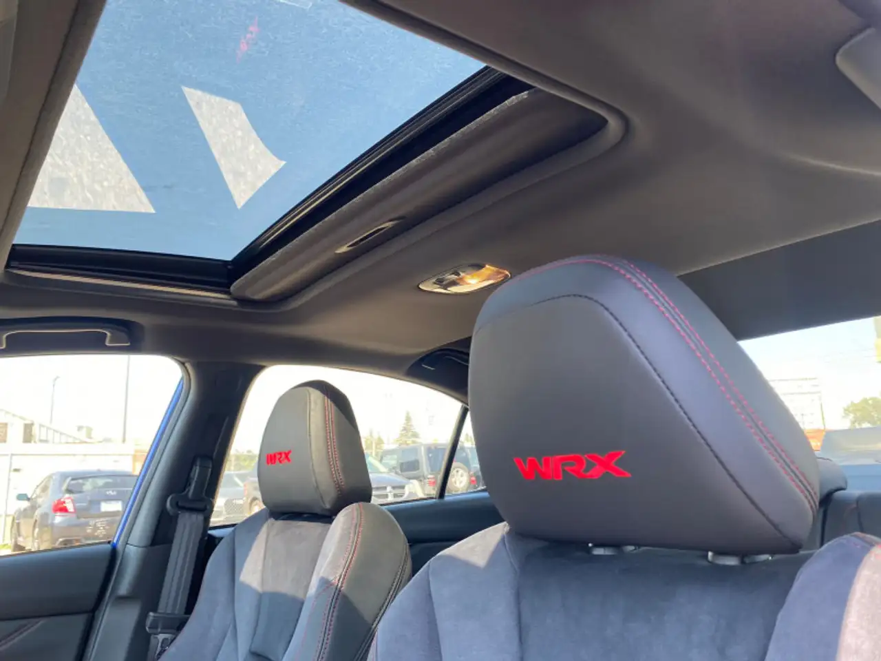 Subaru WRX снимка Subaru WRX